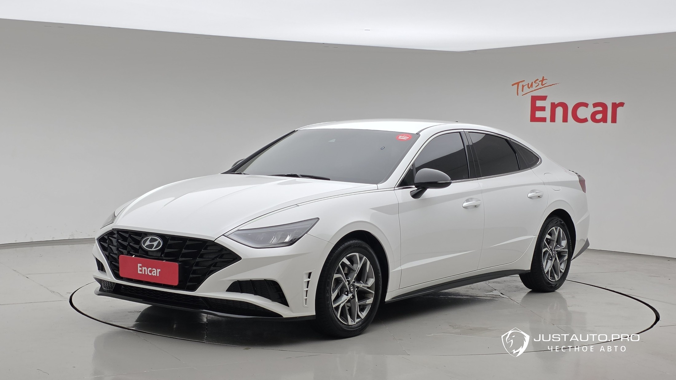 Автомобиль Hyundai Sonata