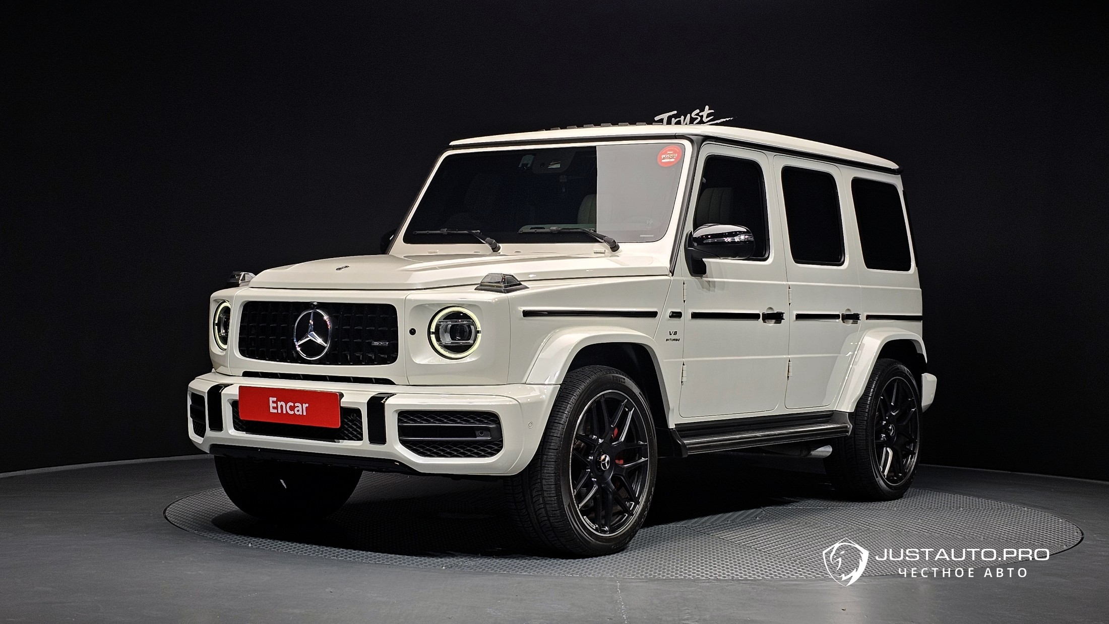 Автомобиль Mercedes-Benz G-Class