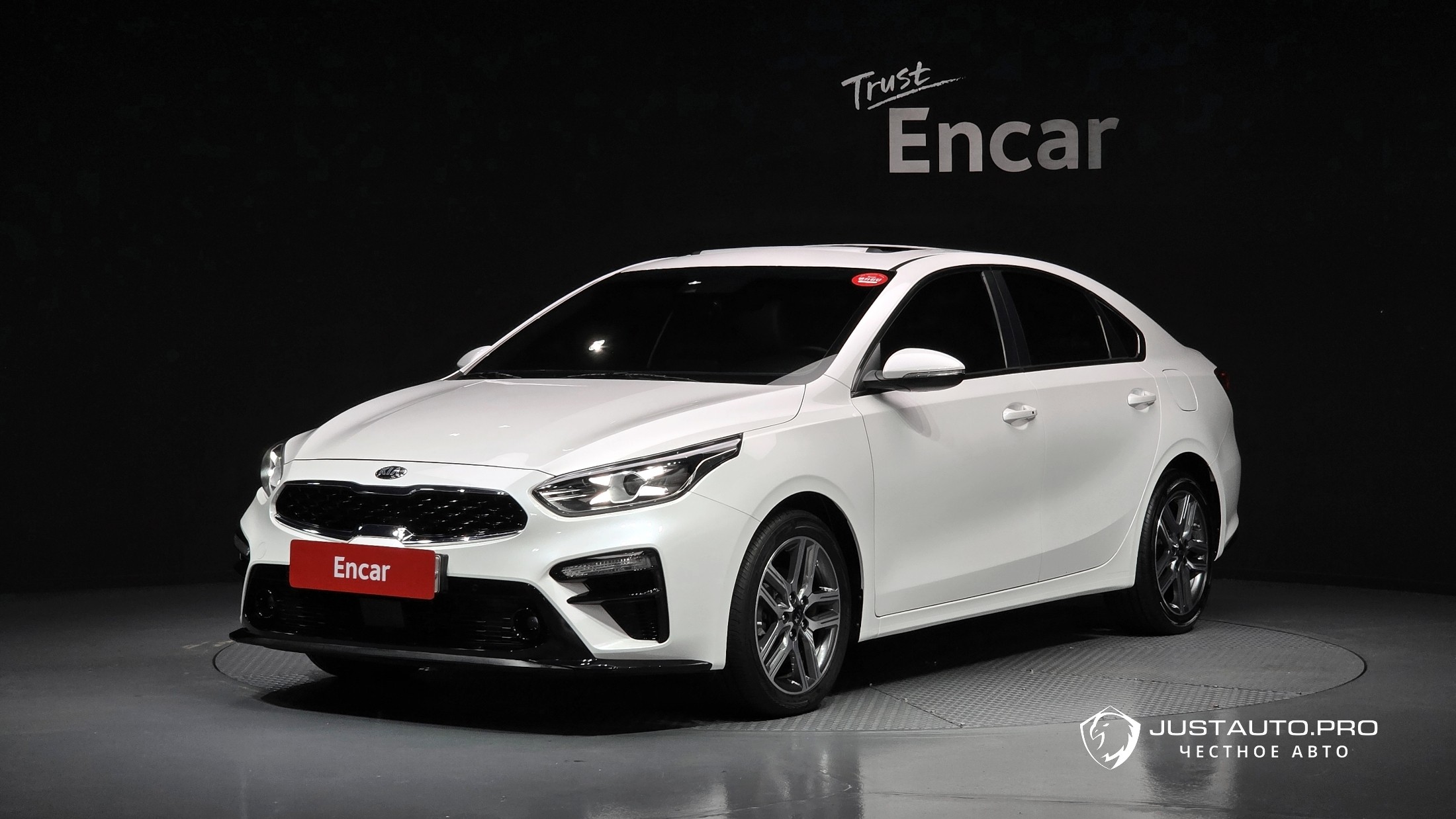 Автомобиль Kia K3