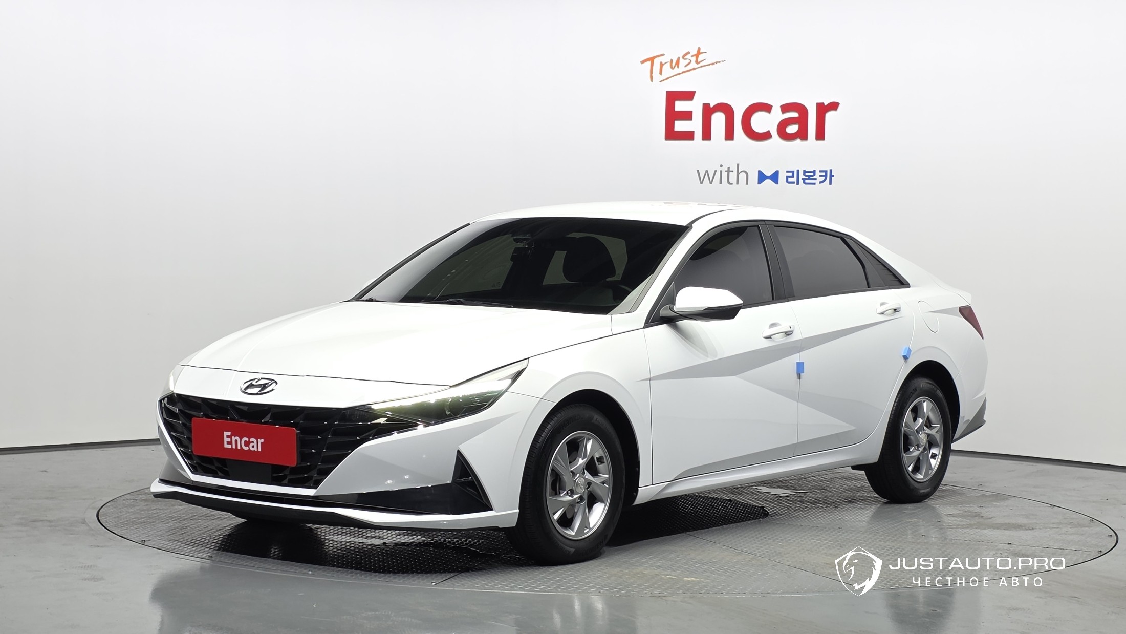 Автомобиль Hyundai AVANTE
