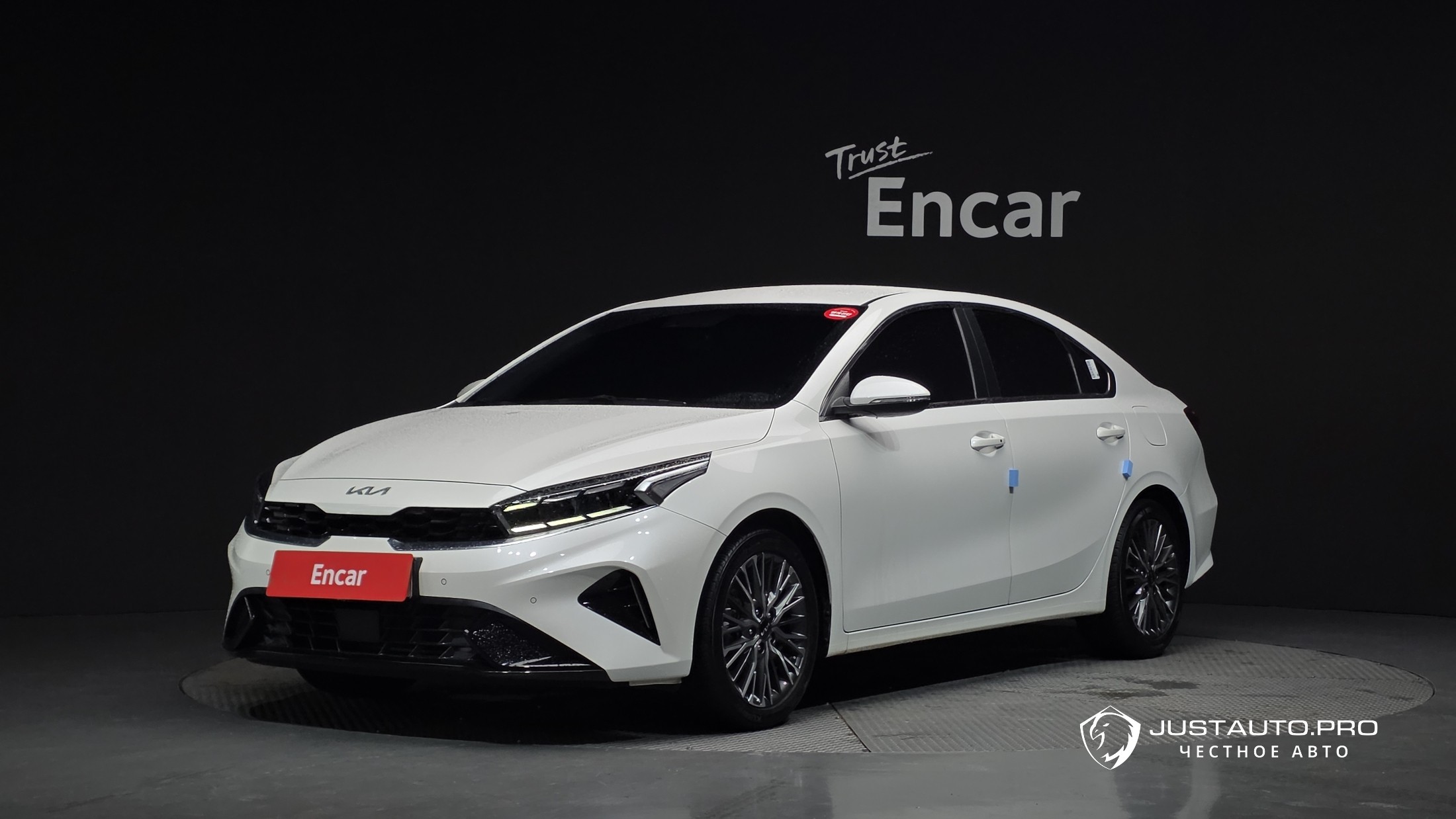 Автомобиль Kia K3