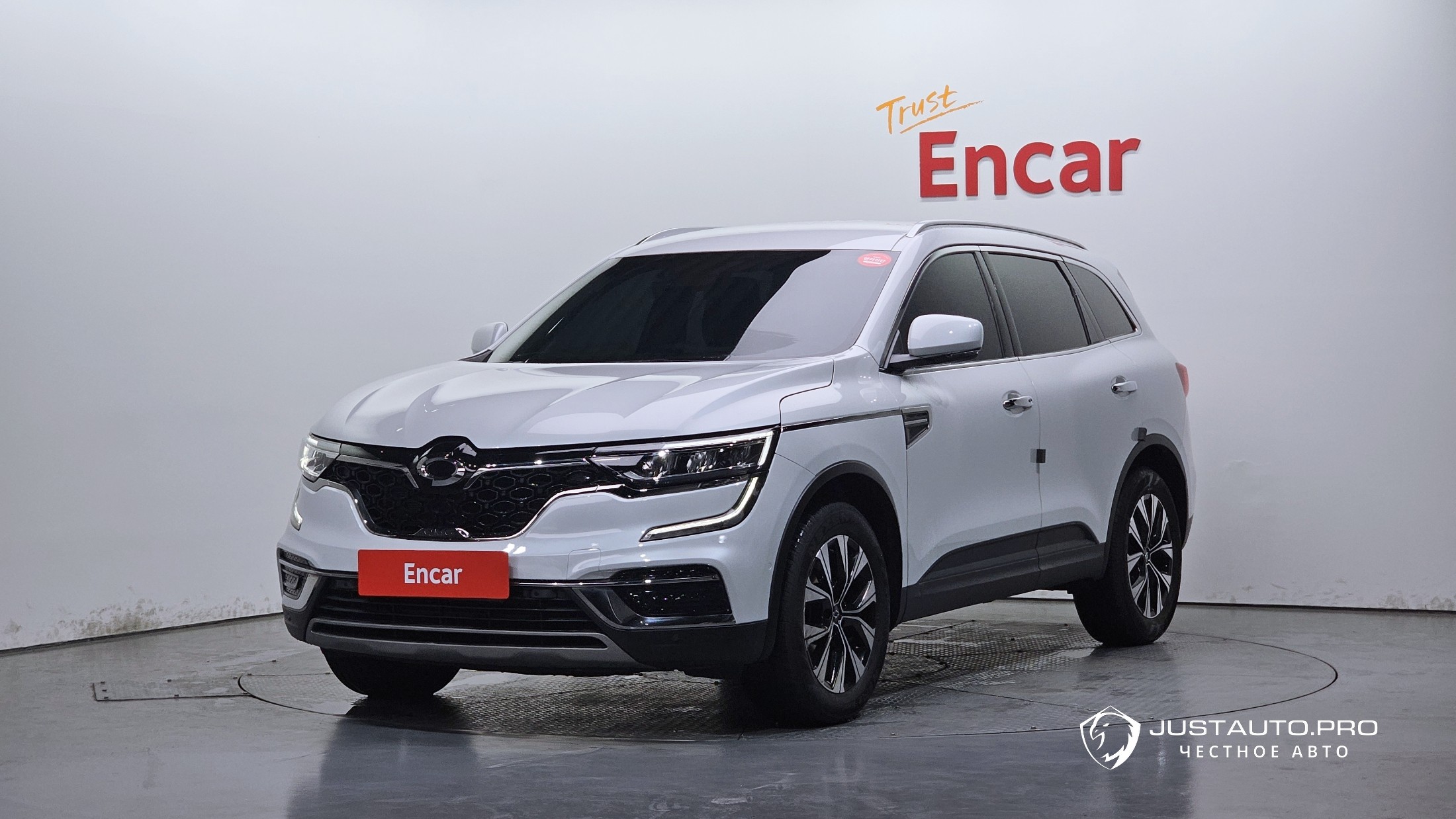 Автомобиль Renault-KoreaSamsung QM6
