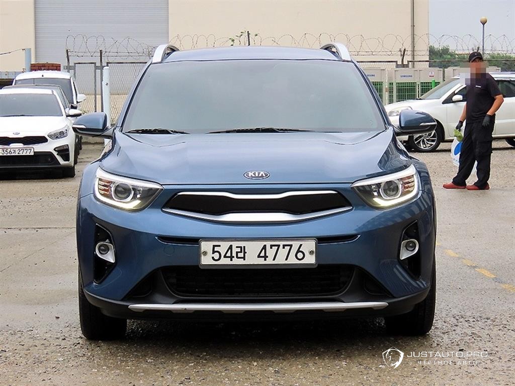 Автомобиль Kia Stonic