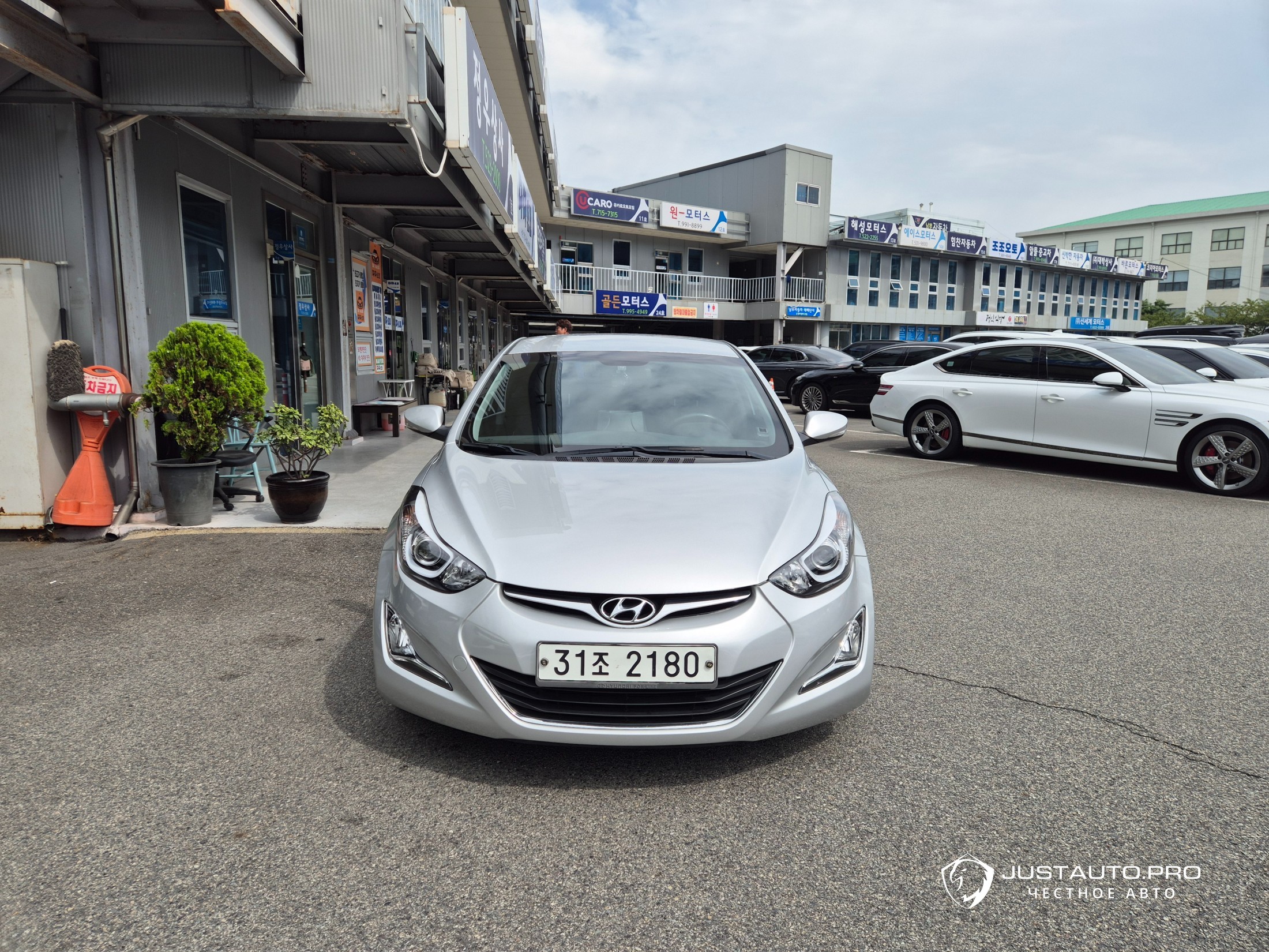 Автомобиль Hyundai AVANTE