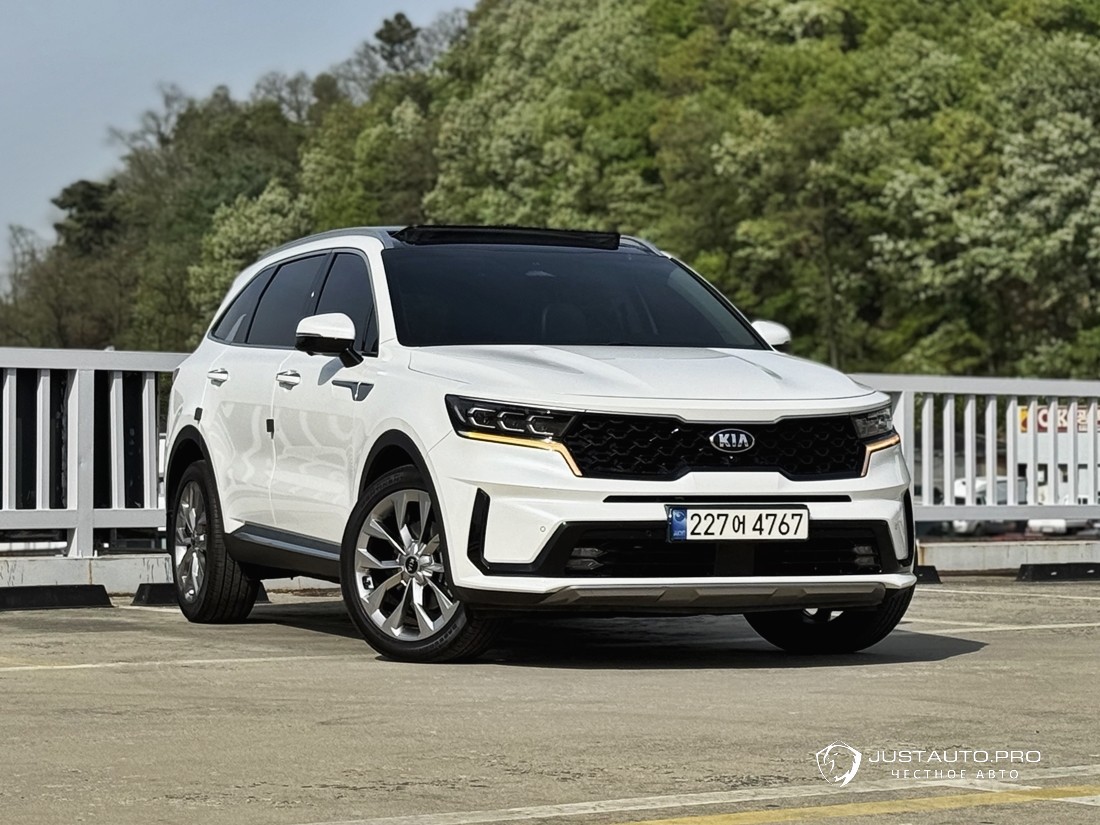 Автомобиль Kia Sorento