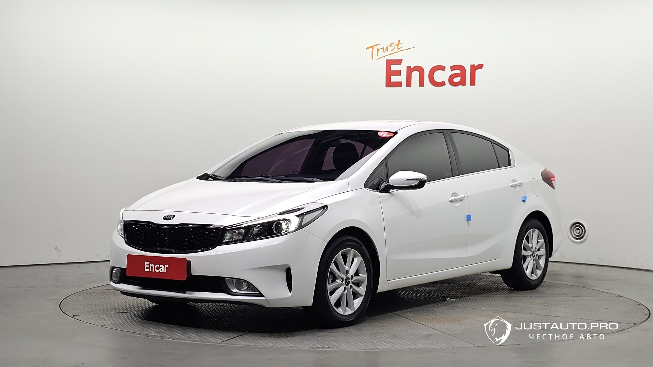 Автомобиль Kia K3