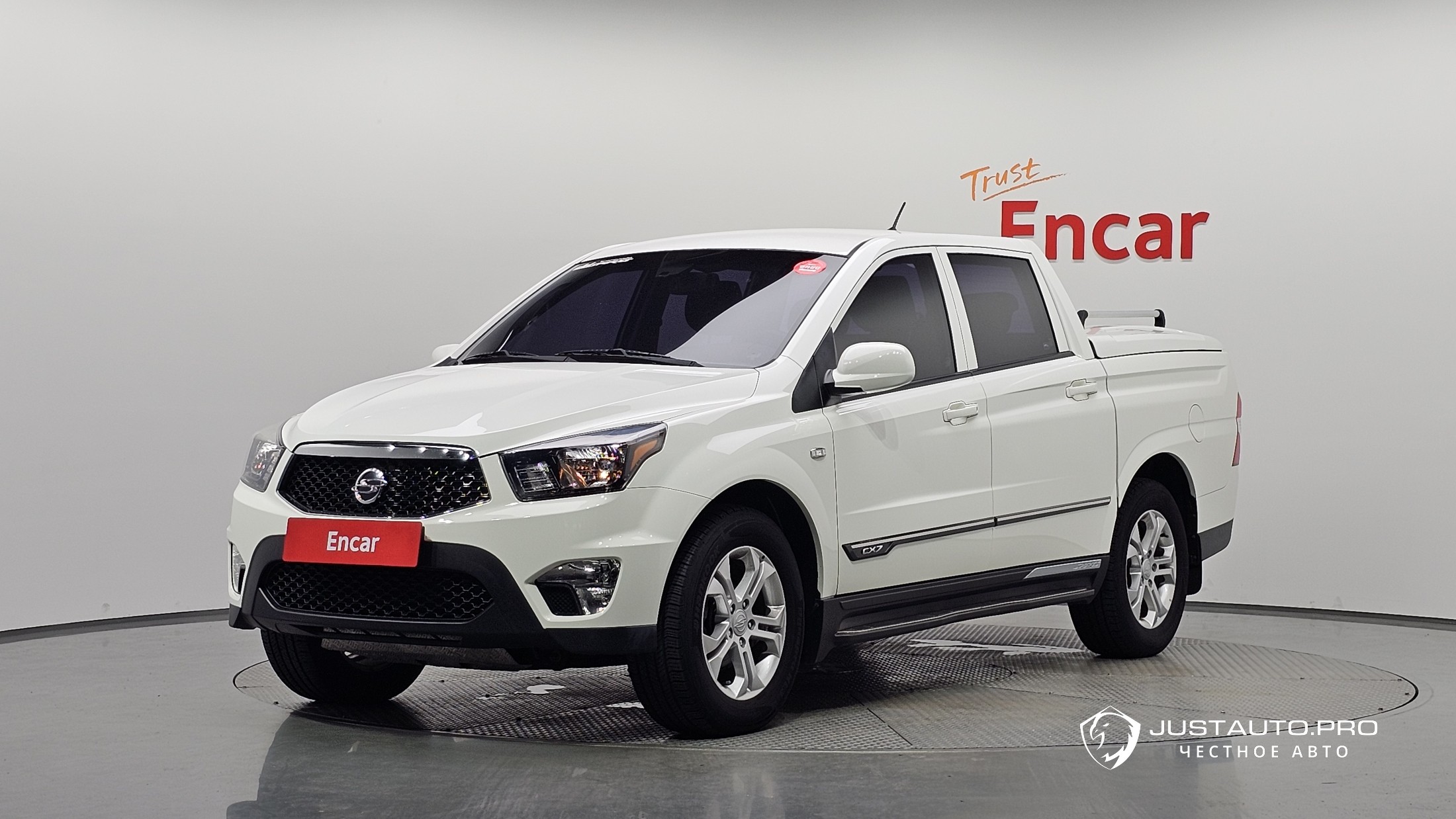 Автомобиль KG_Mobility_Ssangyong KORANDO