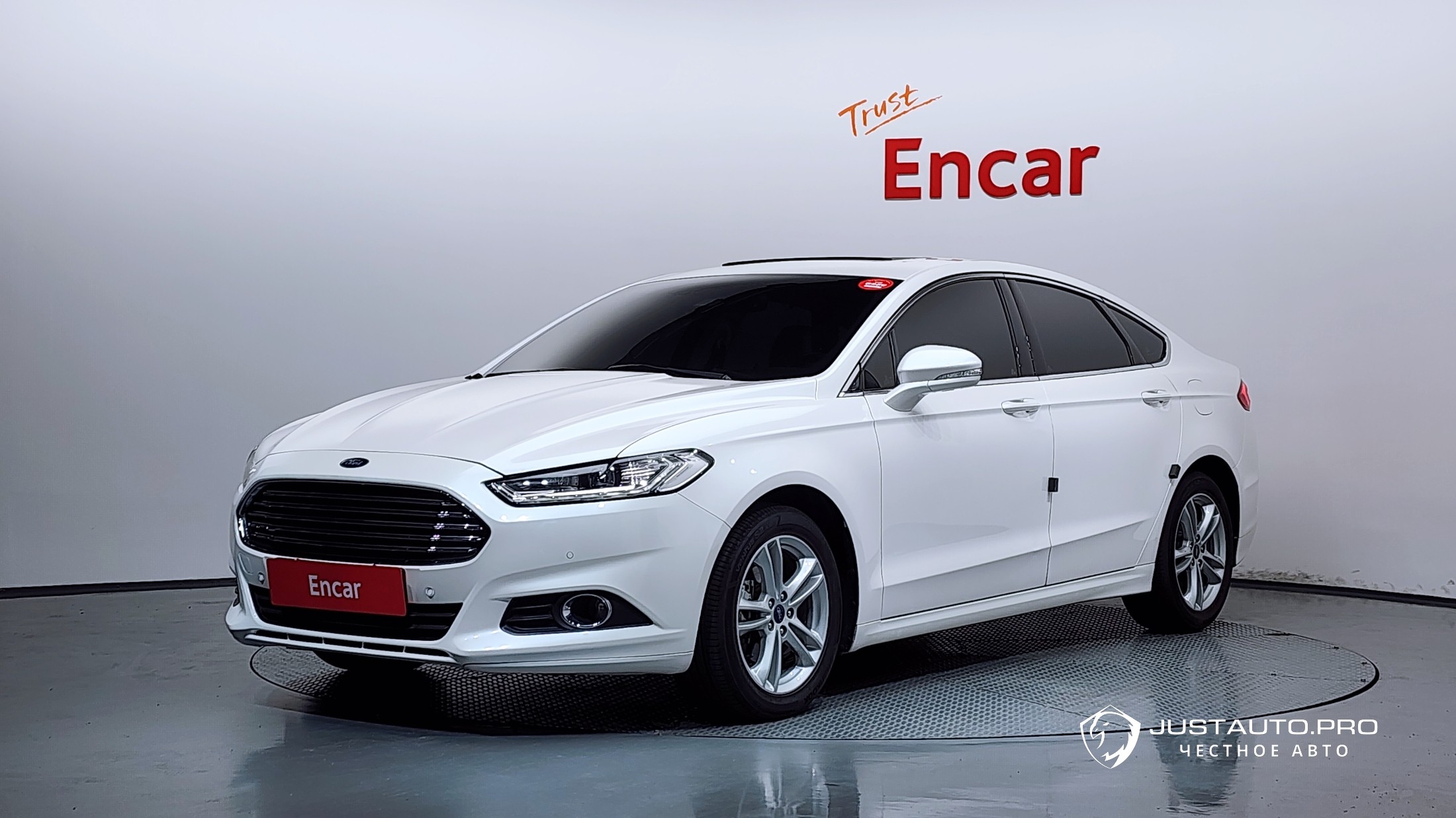 Автомобиль Ford Mondeo