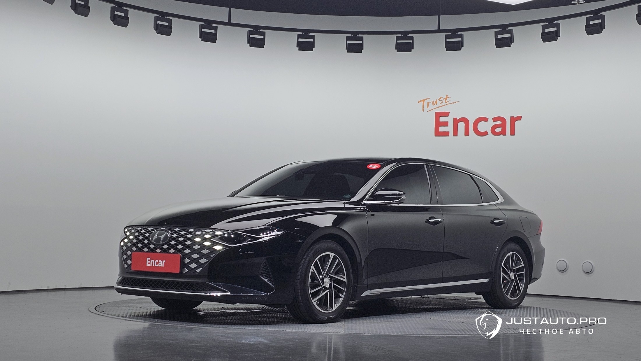 Автомобиль Hyundai Grandeur