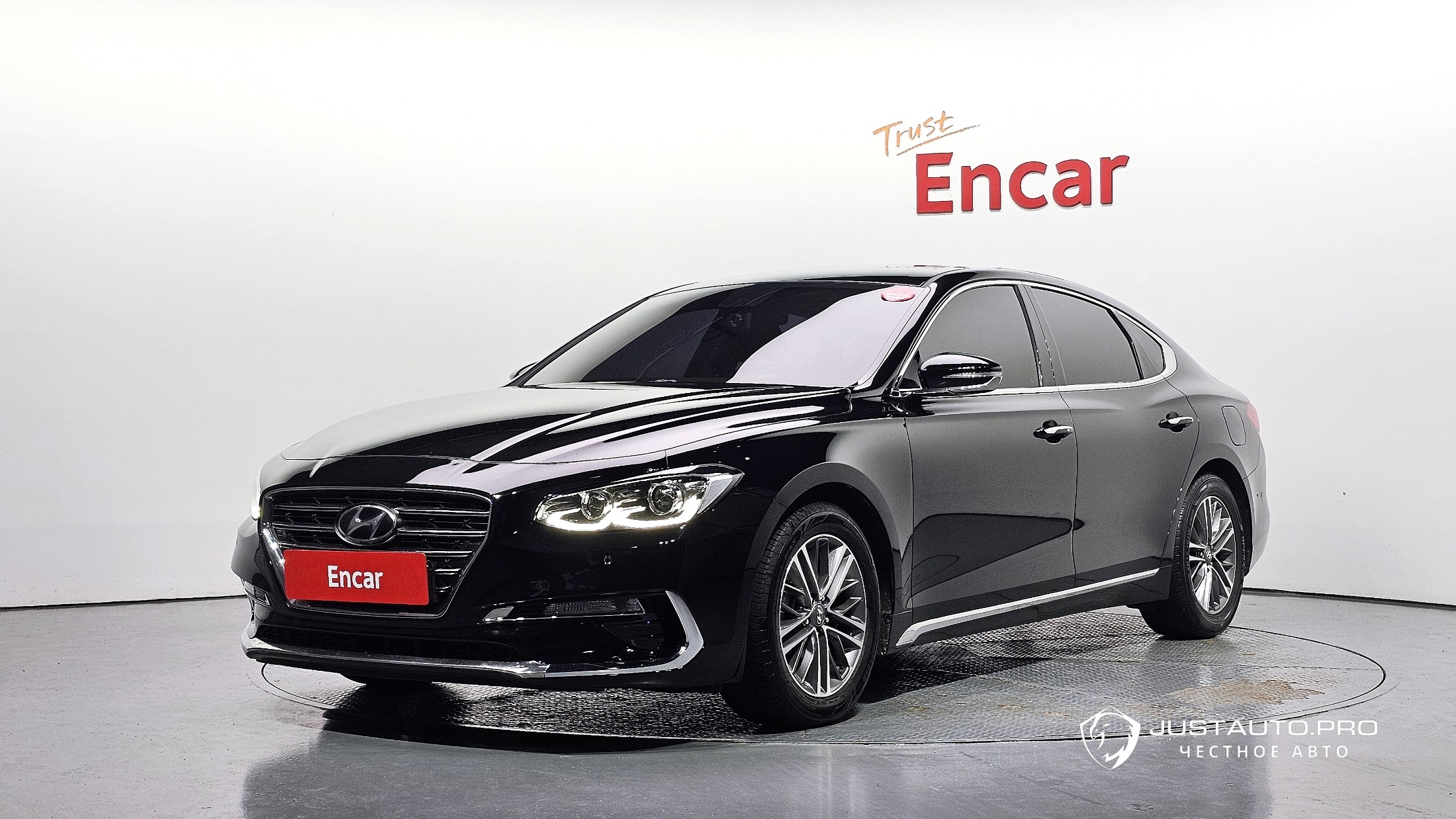 Автомобиль Hyundai Grandeur