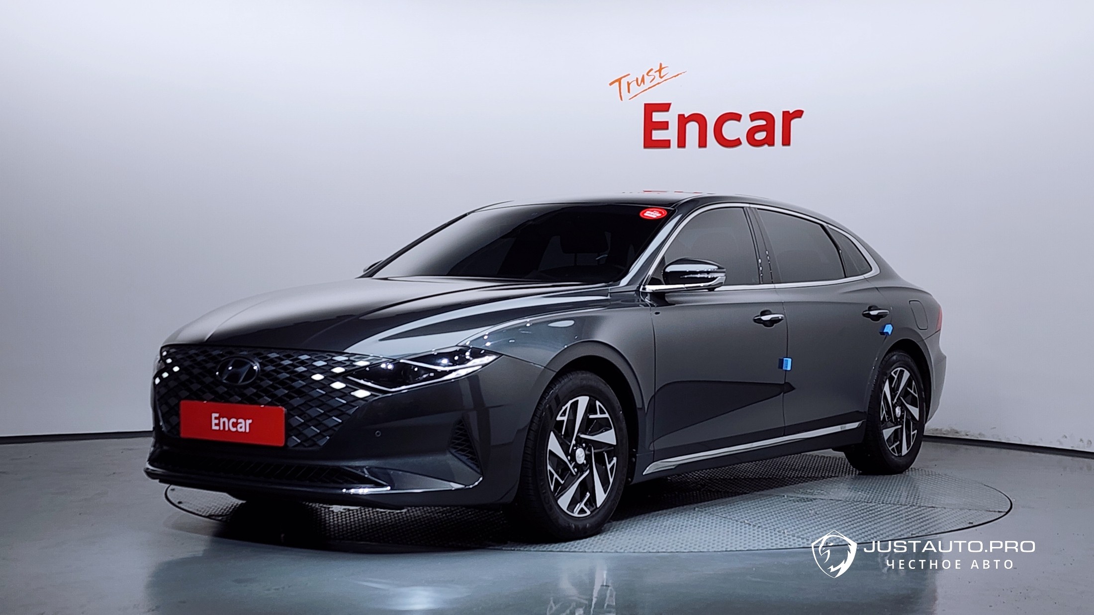 Автомобиль Hyundai Grandeur