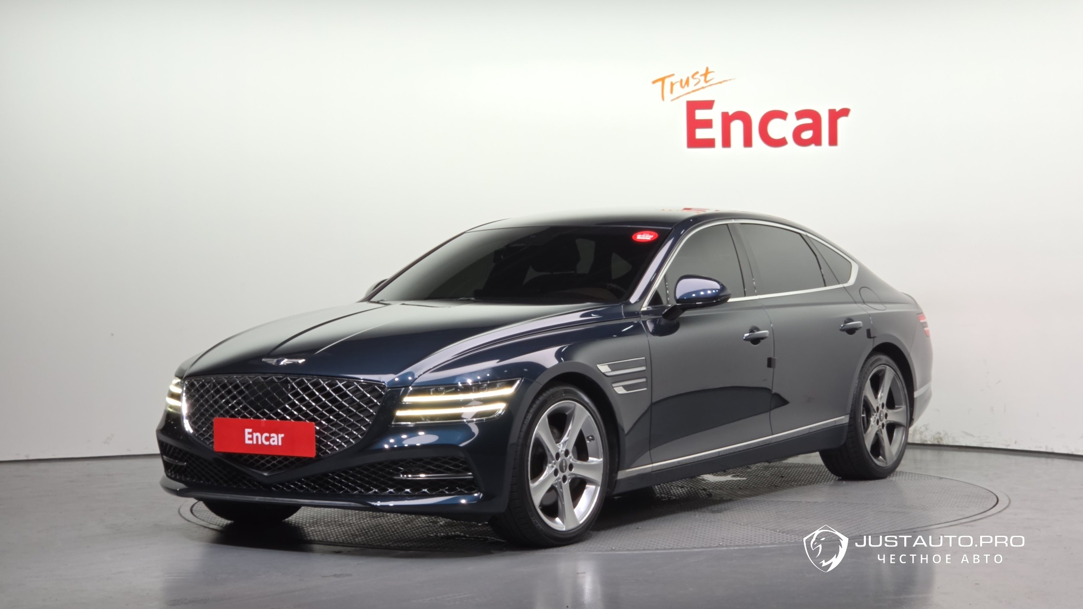 Автомобиль Genesis G80