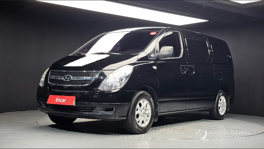 Автомобиль Hyundai Starex