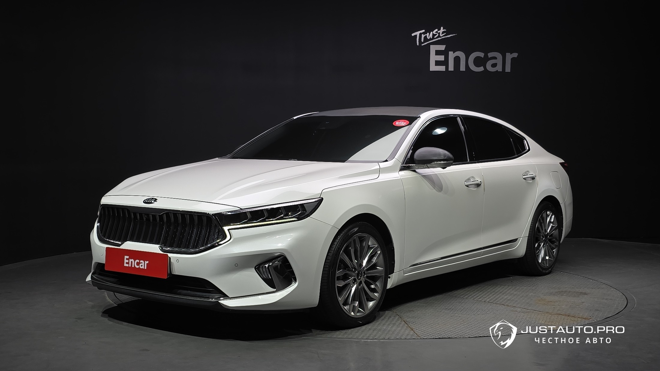 Автомобиль Kia K7