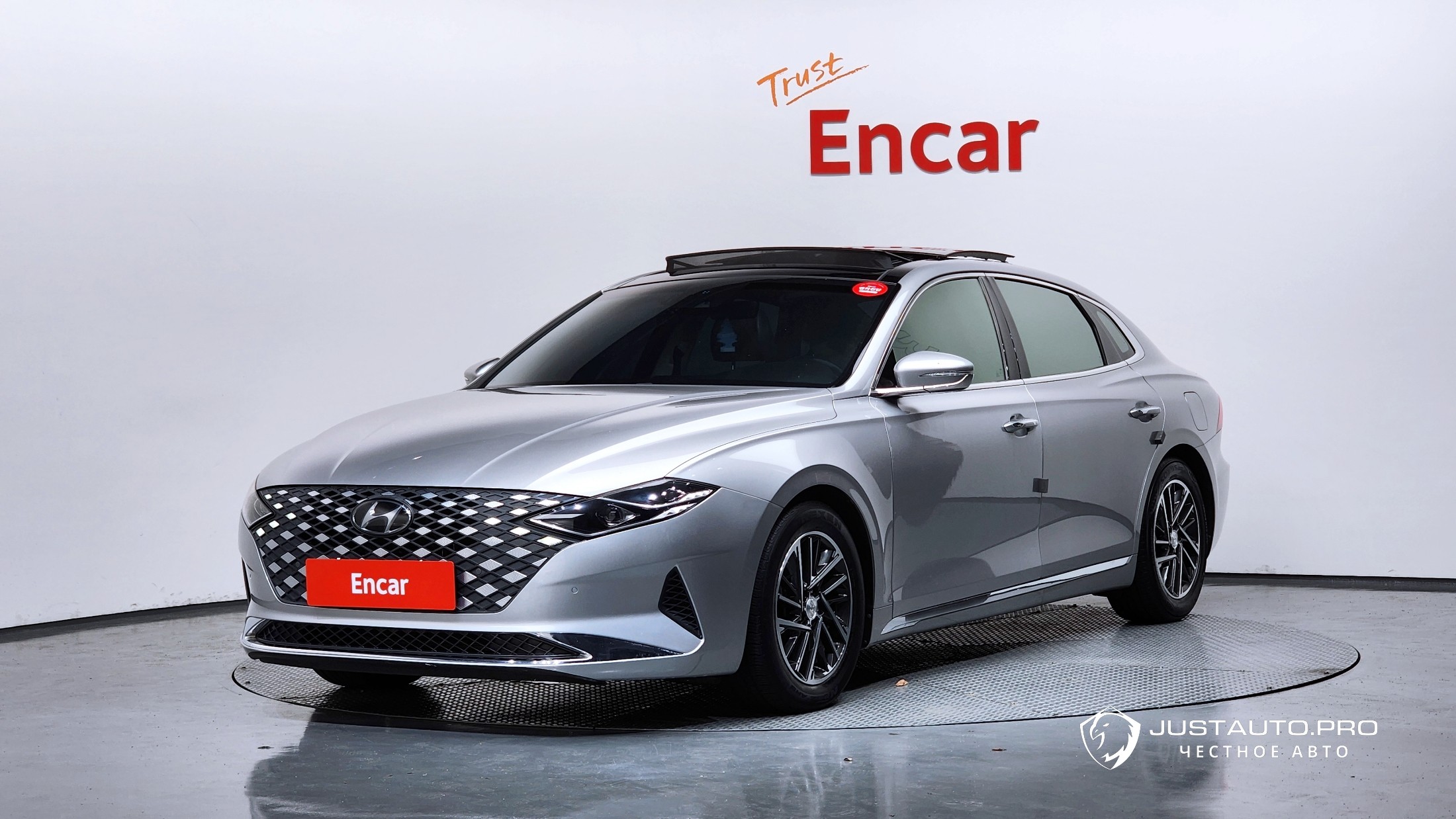 Автомобиль Hyundai Grandeur