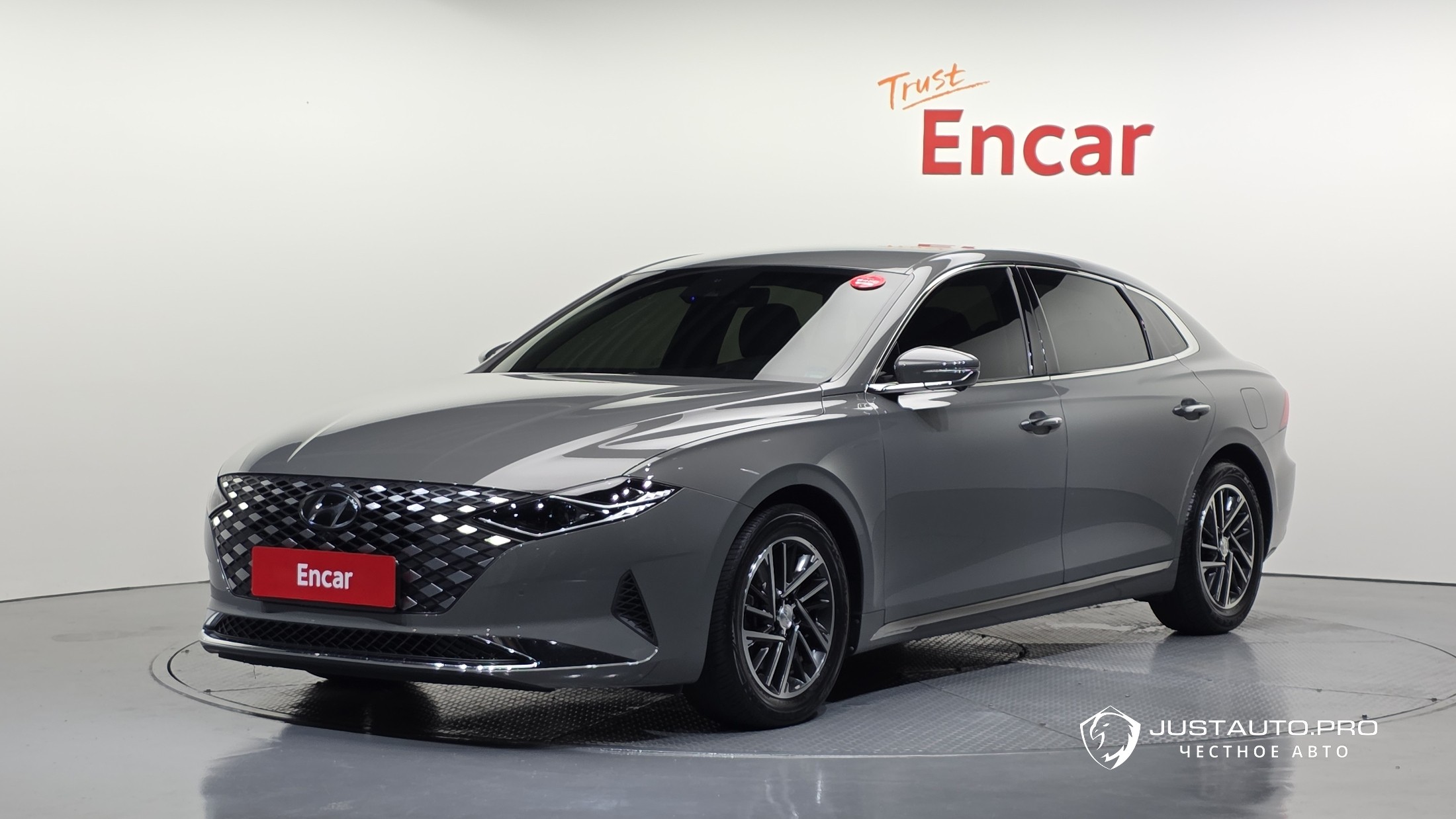 Автомобиль Hyundai Grandeur