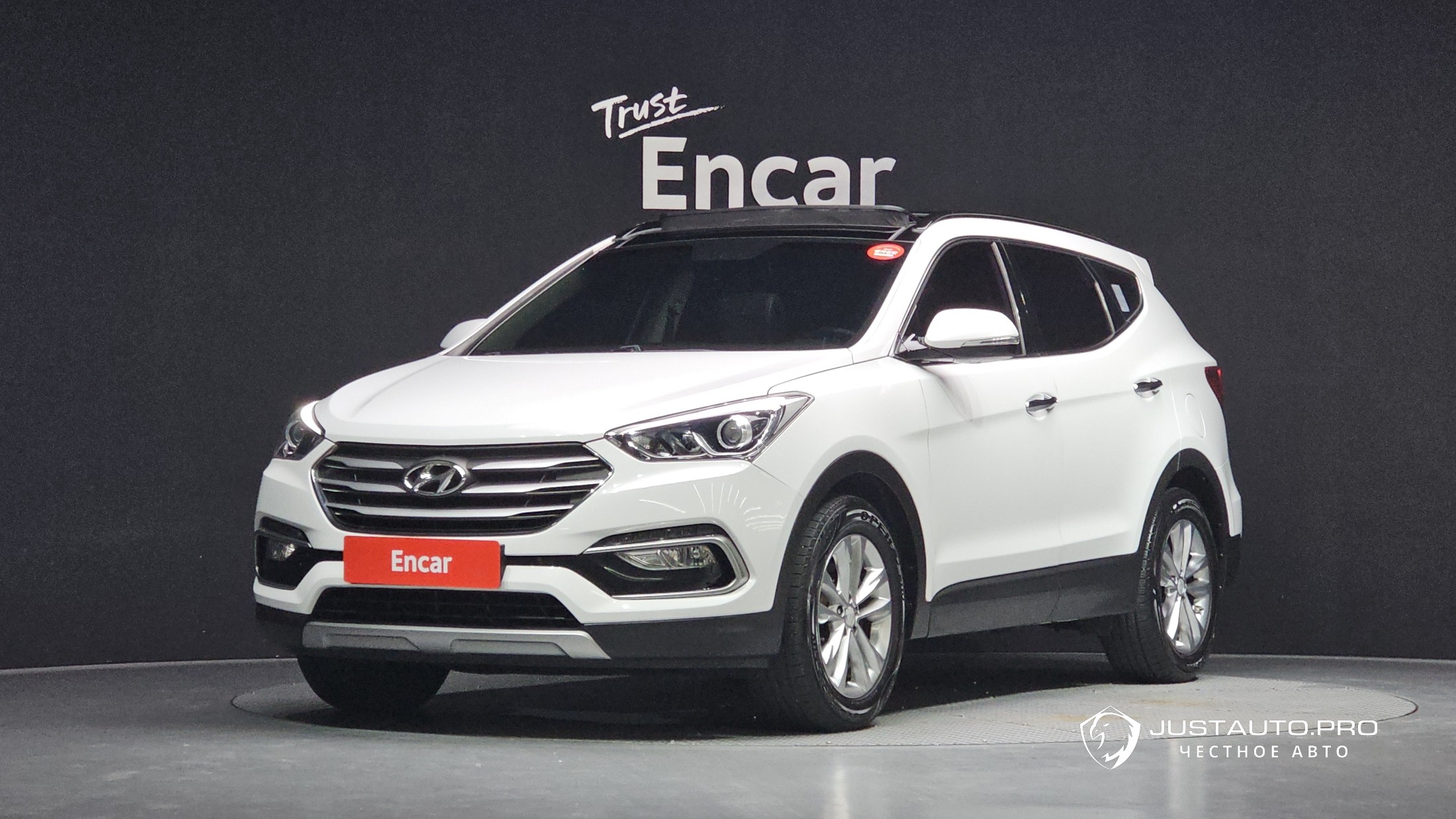 Автомобиль Hyundai Santafe