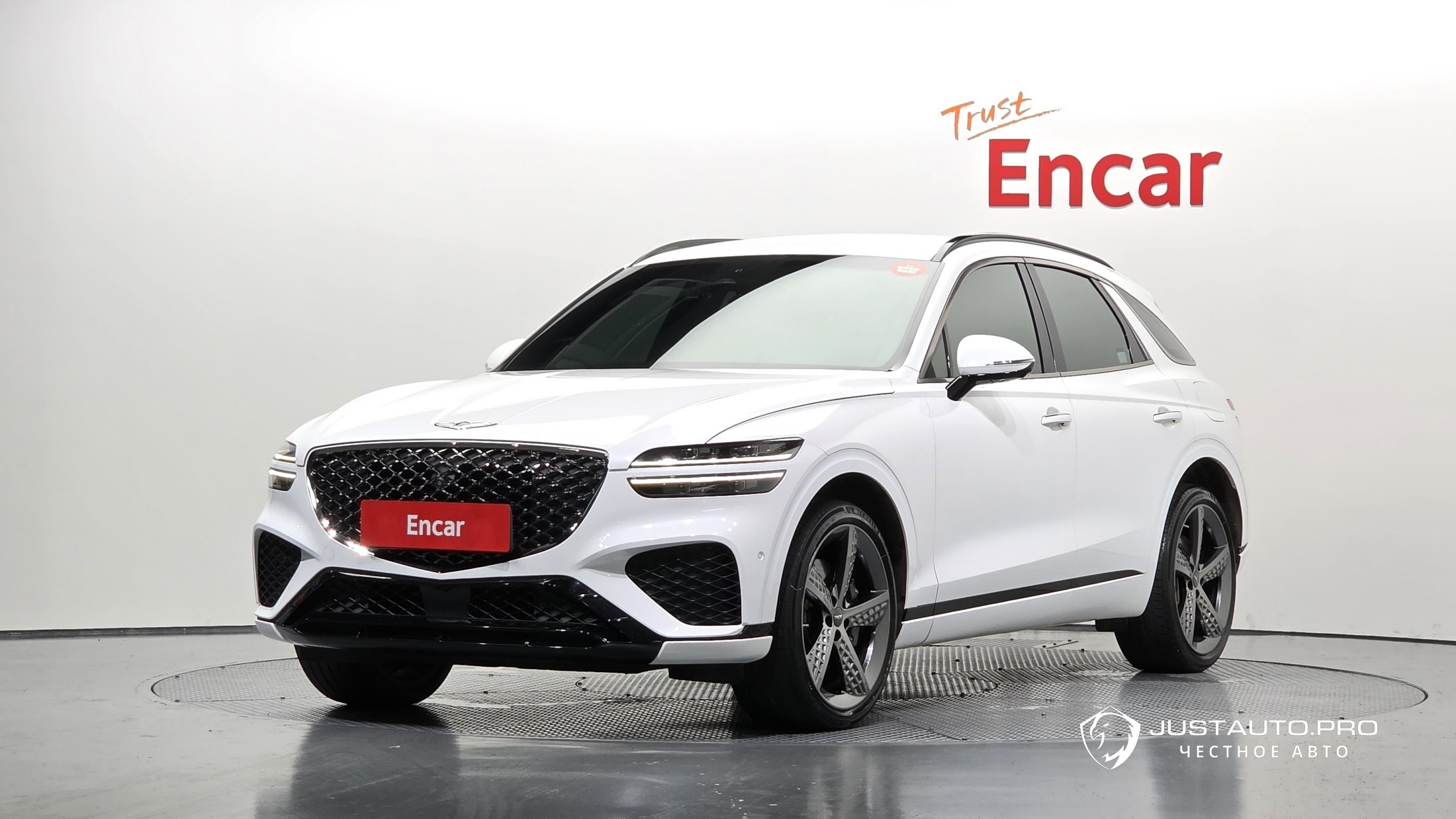Автомобиль Genesis GV70