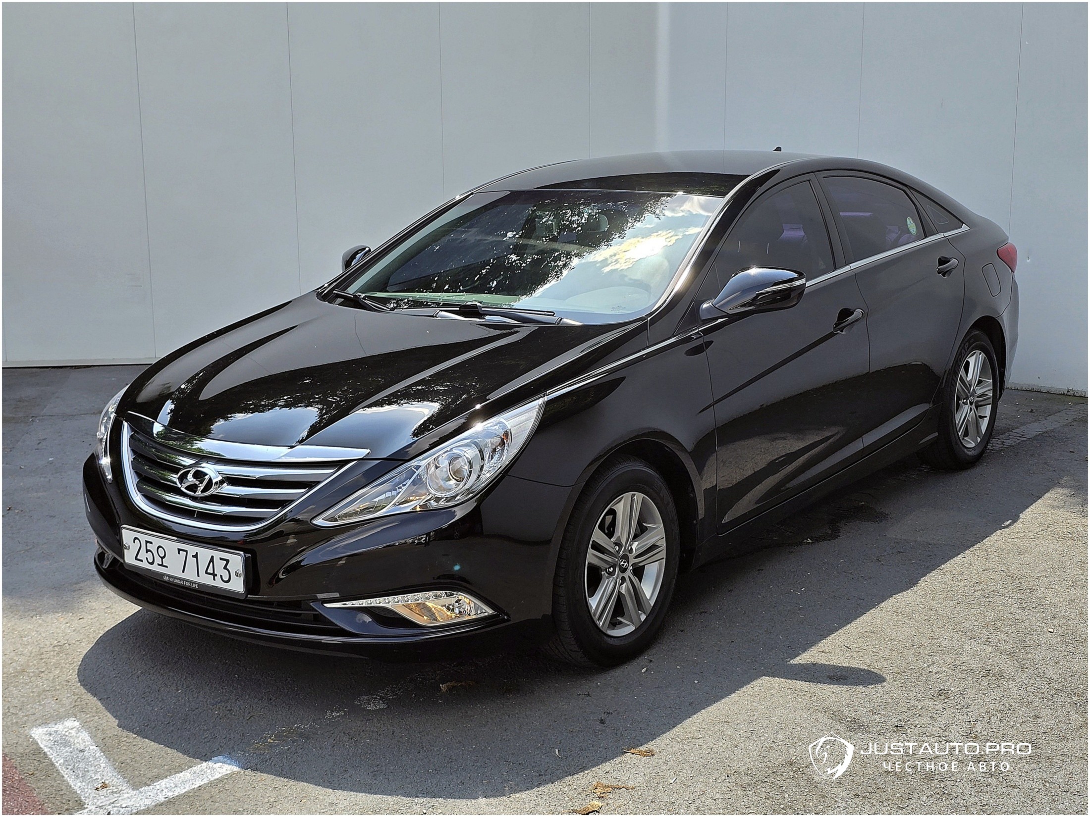 Автомобиль Hyundai Sonata