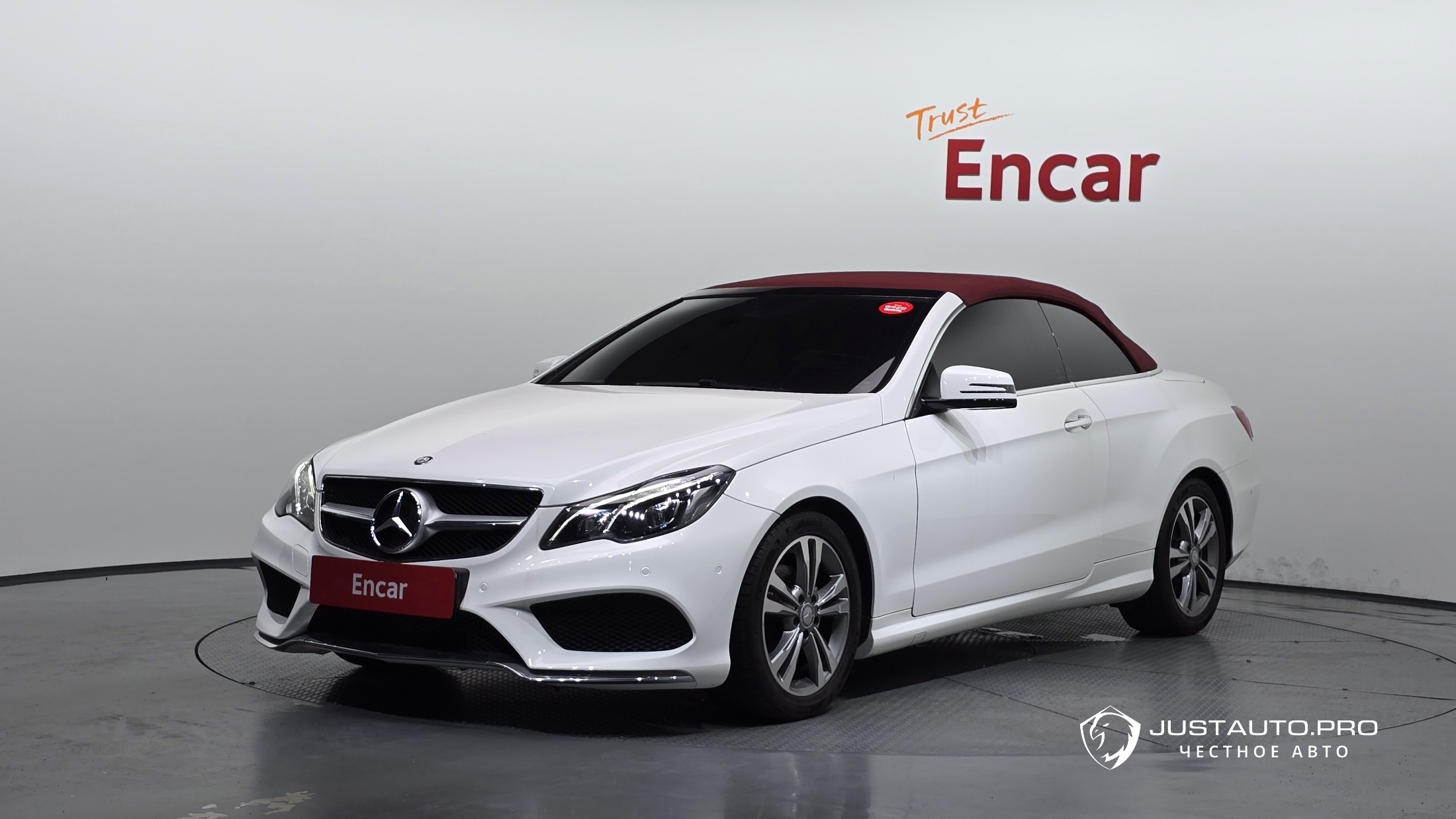 Автомобиль Mercedes-Benz E-Class