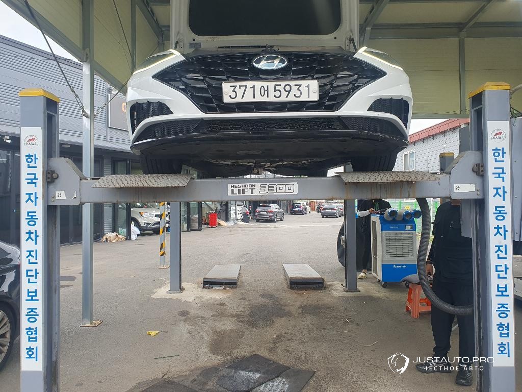 Автомобиль Hyundai Sonata