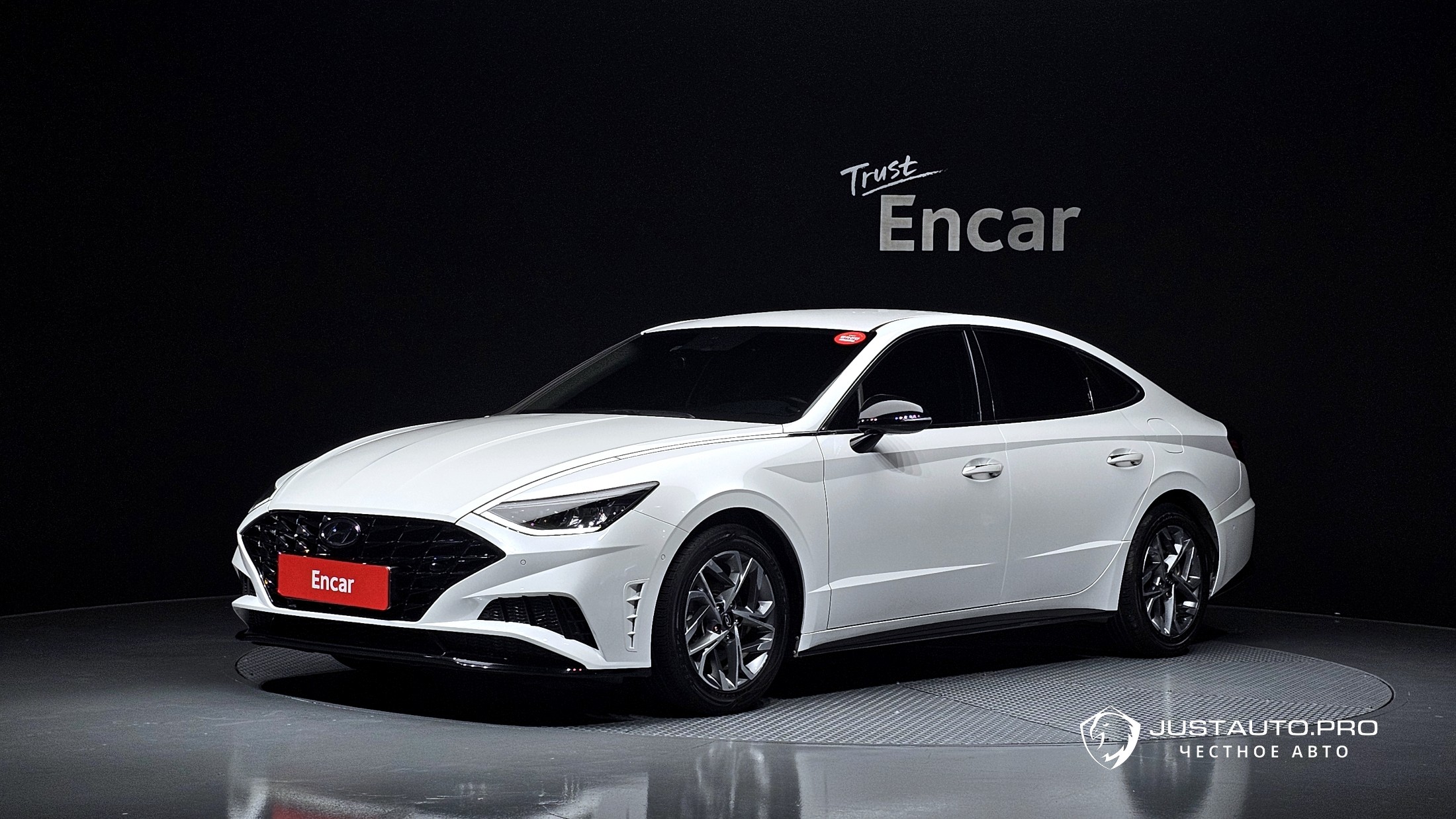 Автомобиль Hyundai Sonata
