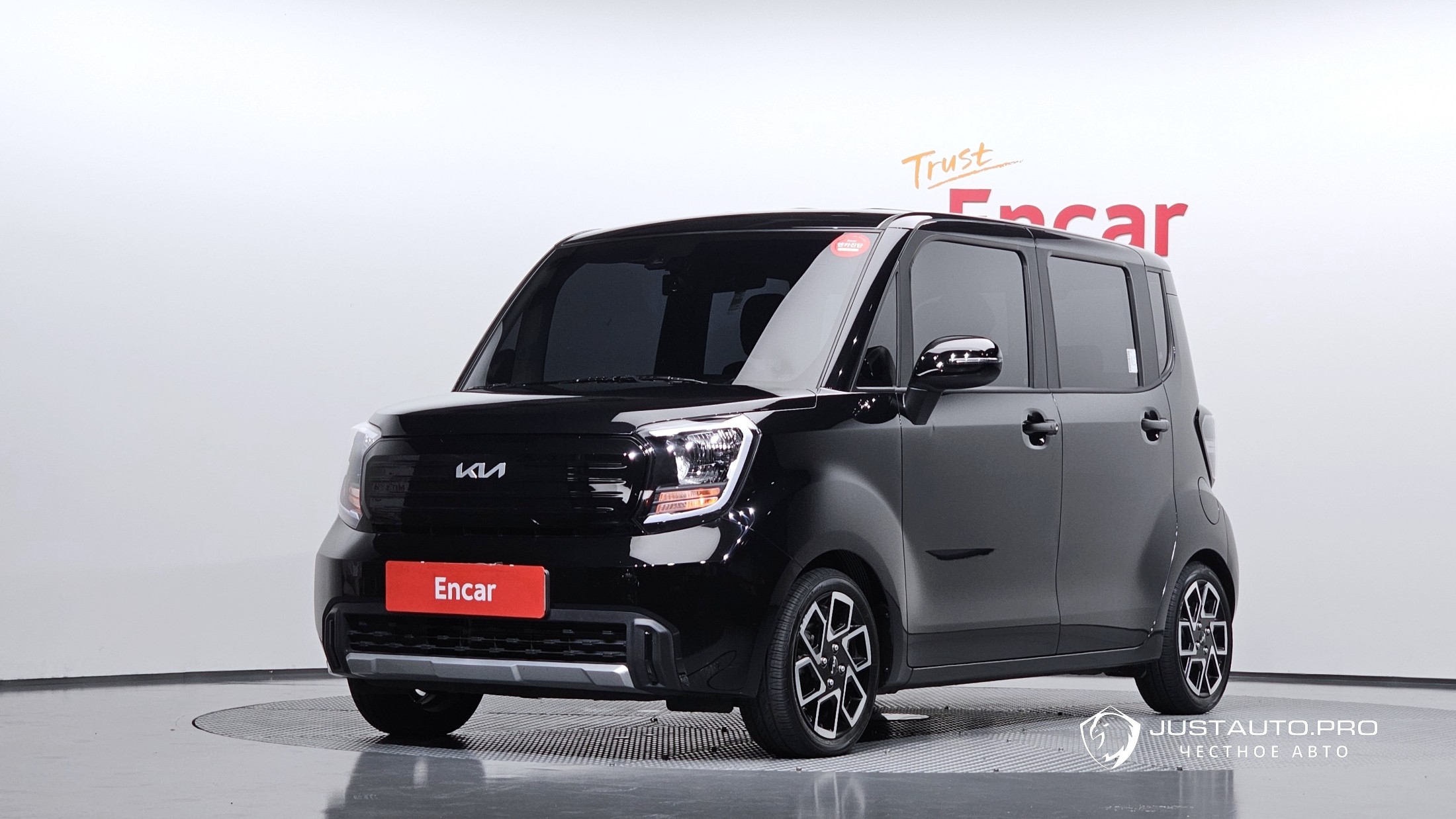 Автомобиль Kia RAY