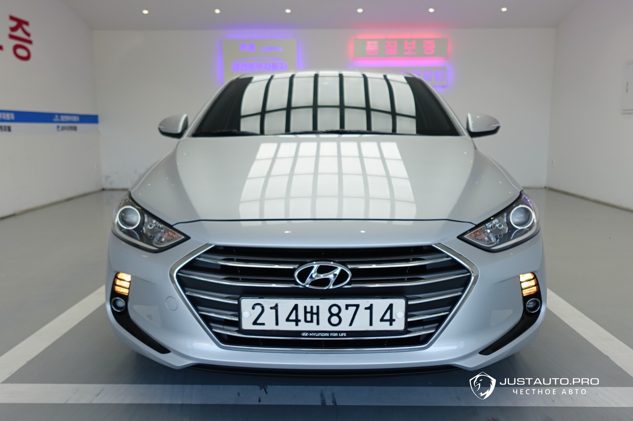 Автомобиль Hyundai AVANTE