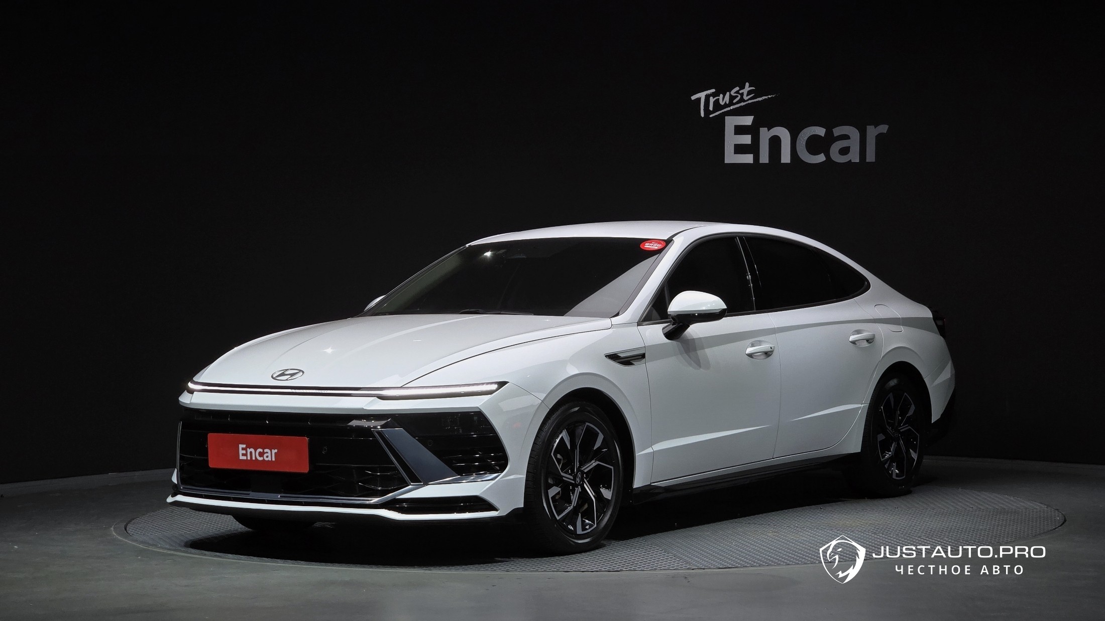 Автомобиль Hyundai Sonata
