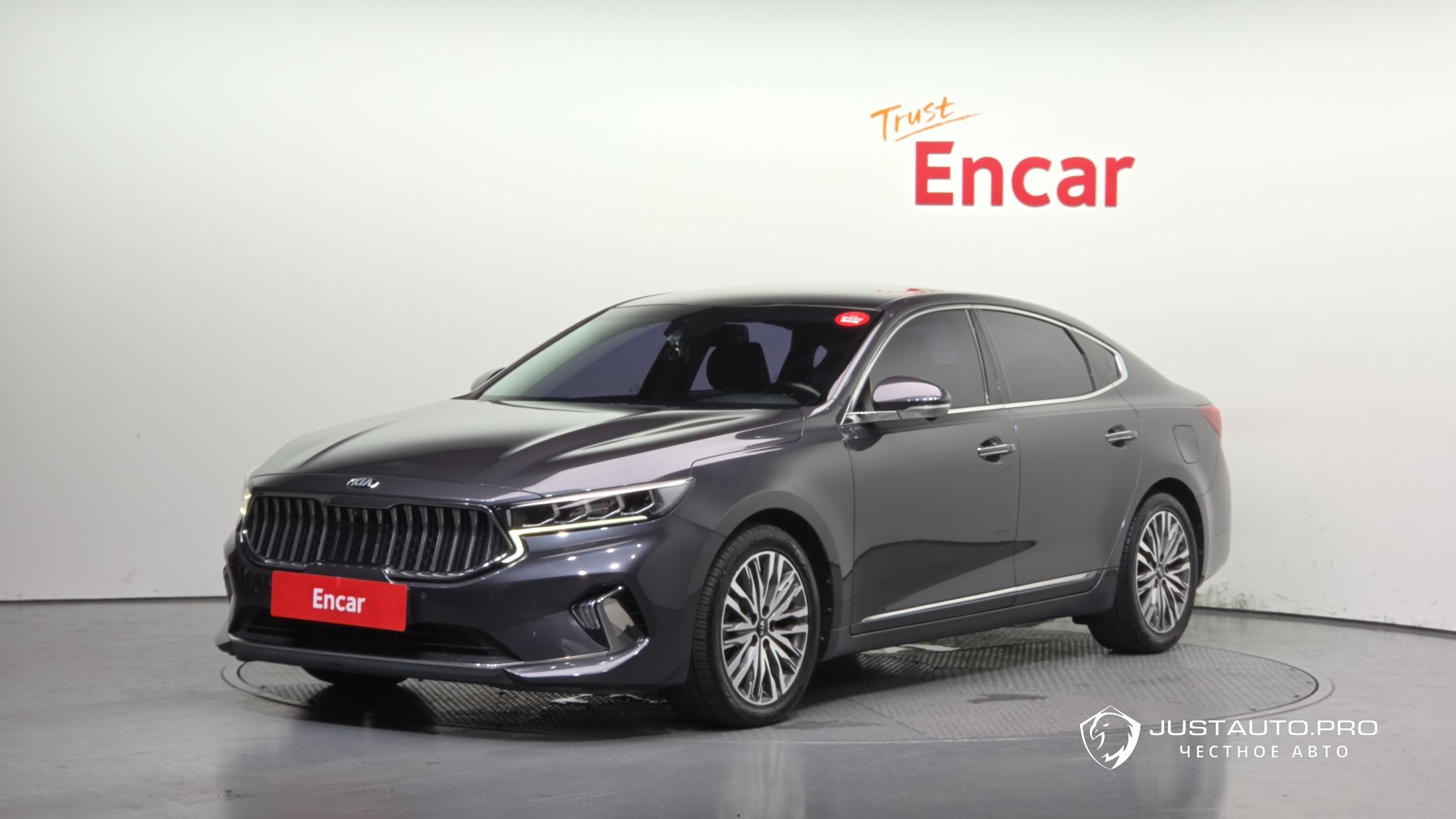 Автомобиль Kia K7