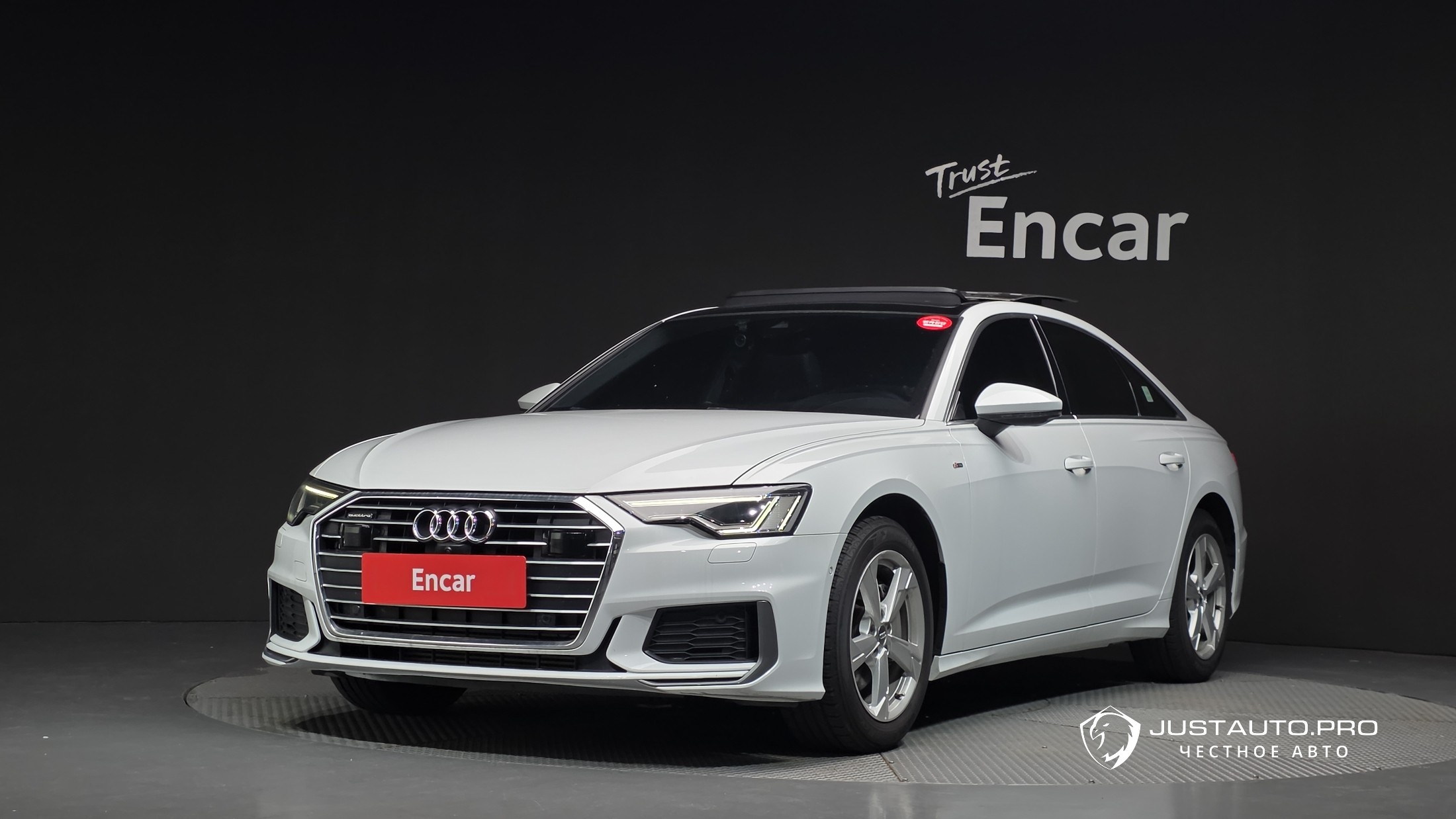 Автомобиль Audi A6