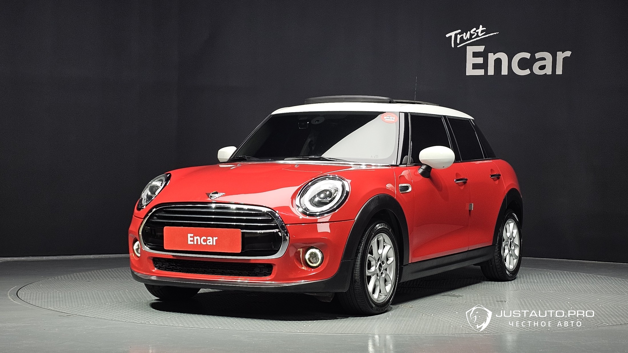 Автомобиль Mini Cooper