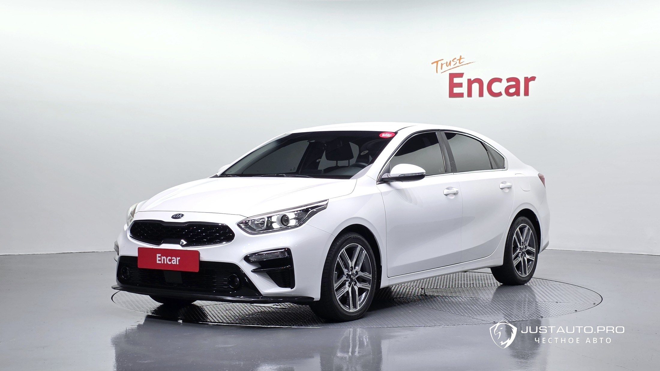 Автомобиль Kia K3
