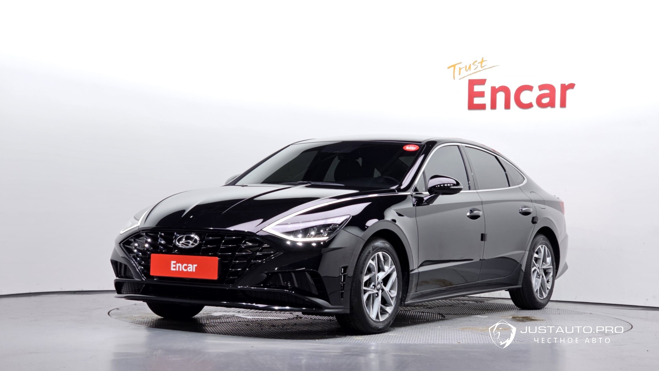 Автомобиль Hyundai Sonata