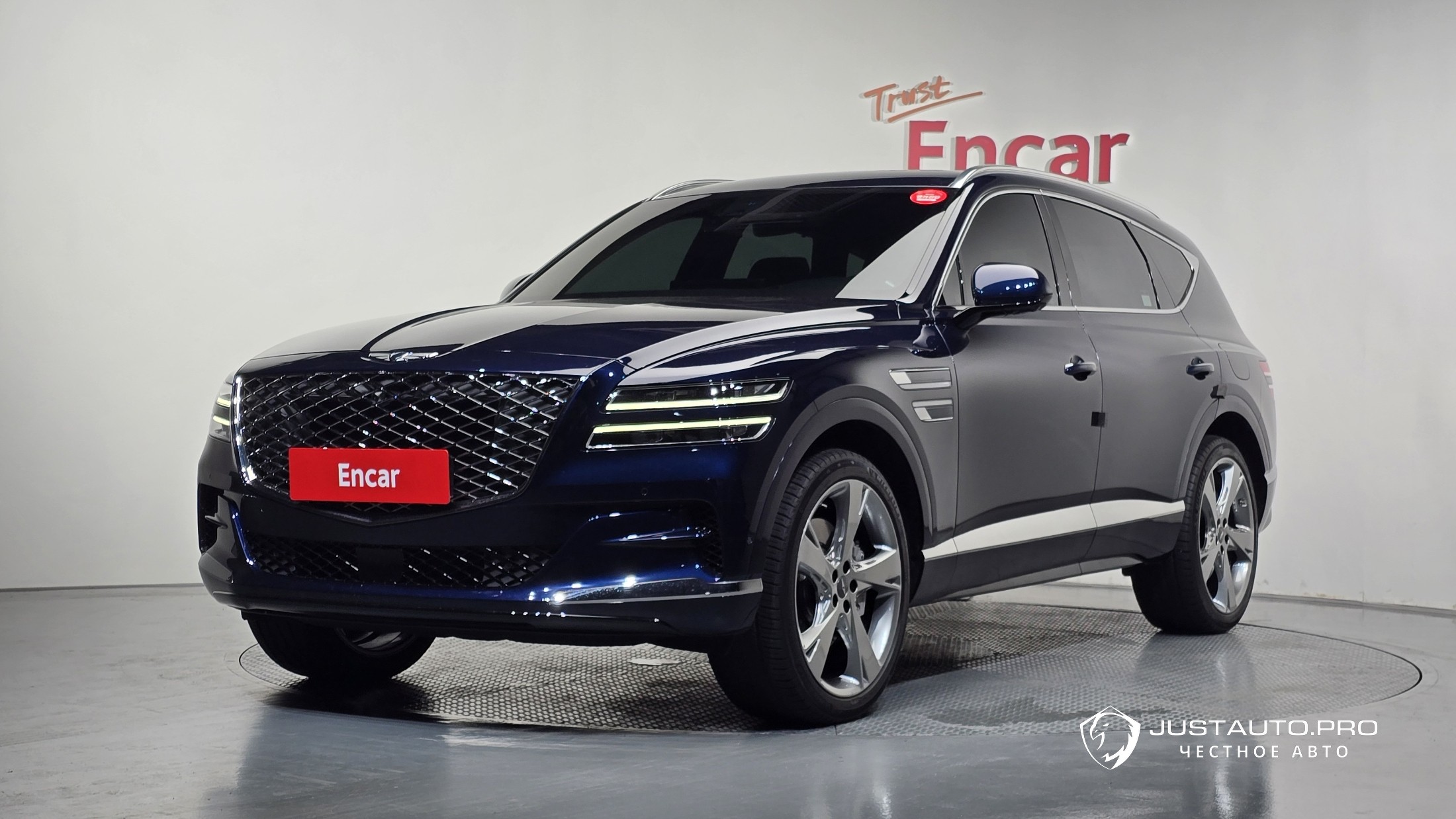 Автомобиль Genesis GV80