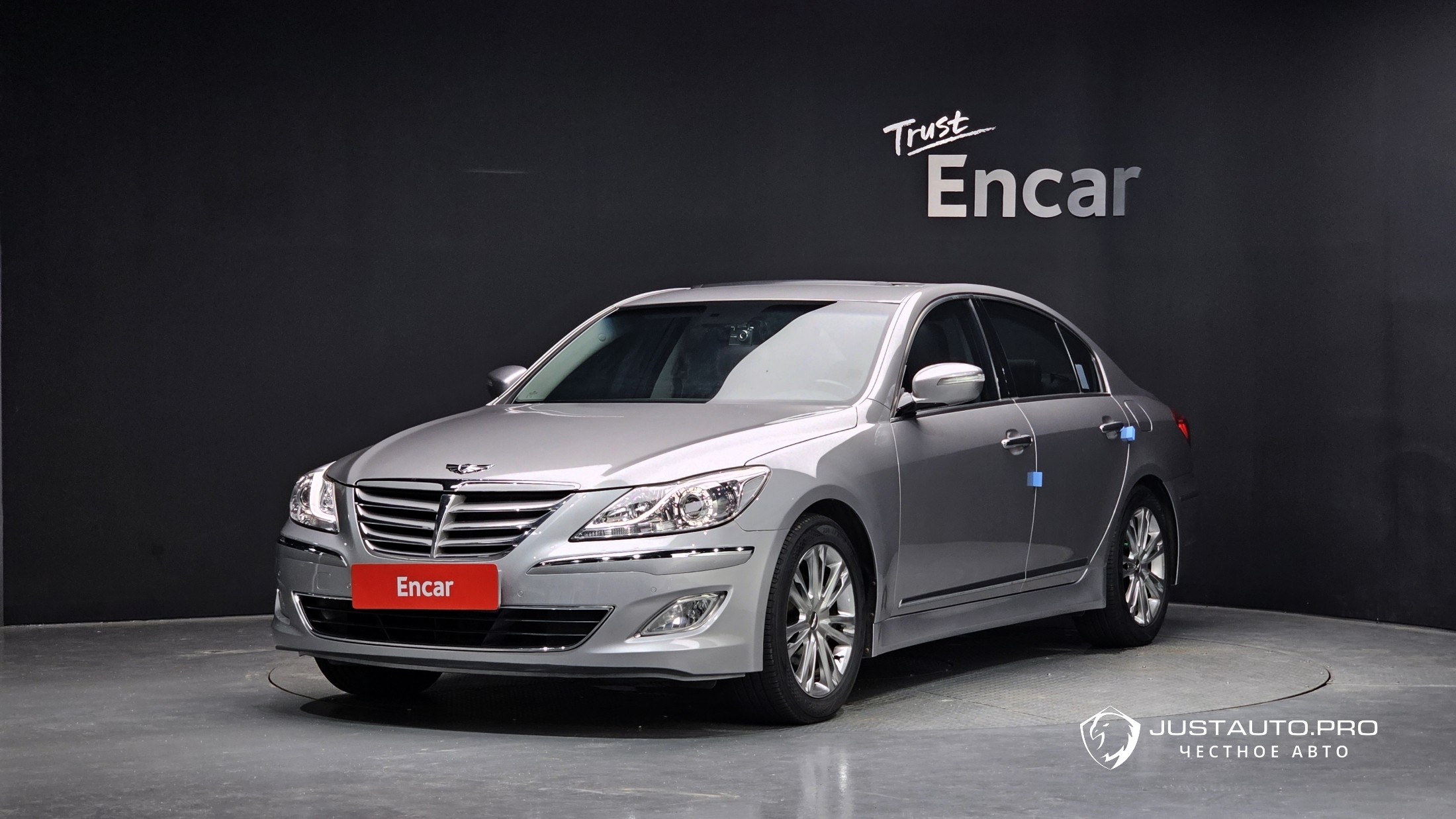 Автомобиль Hyundai Genesis