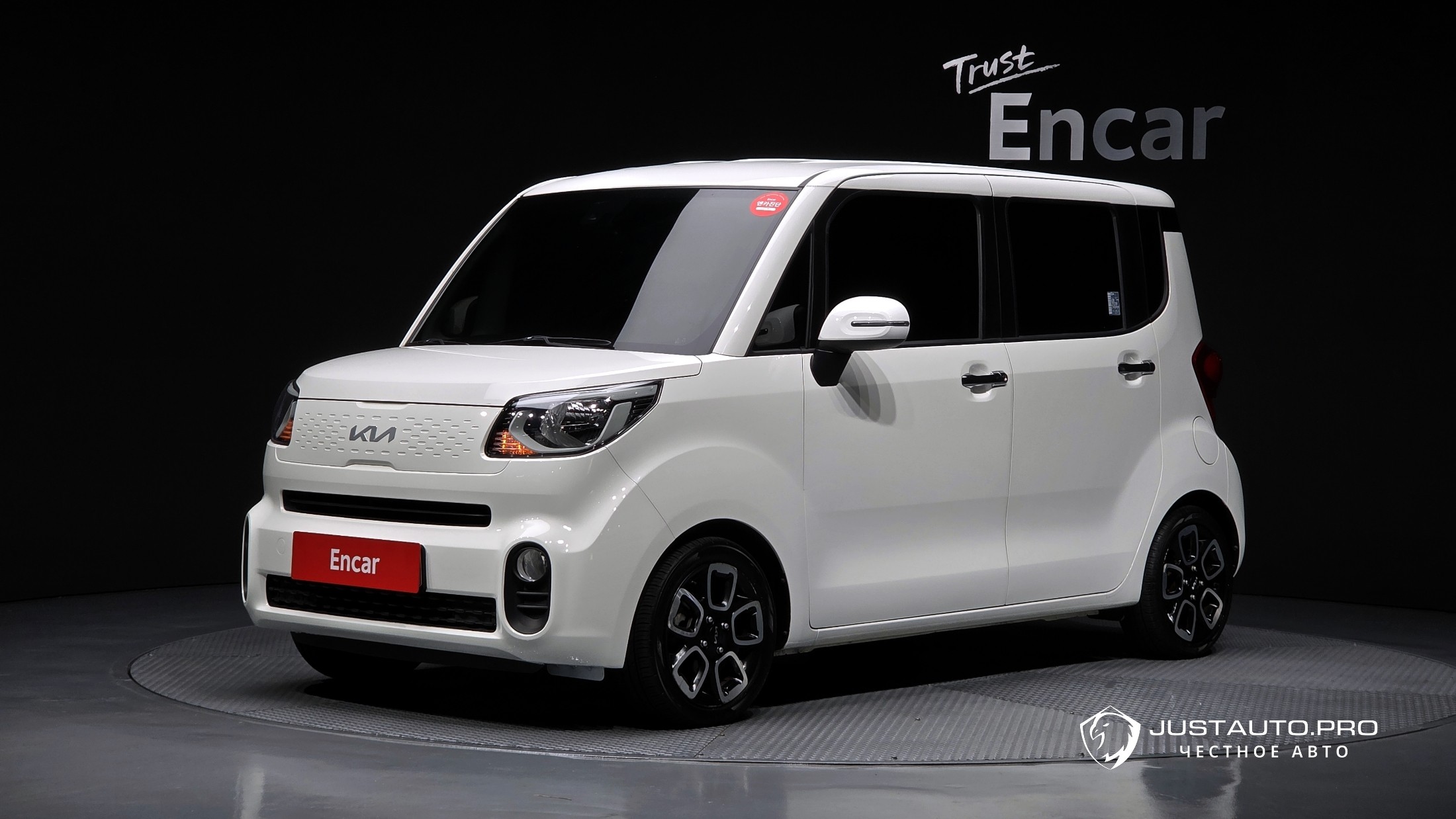 Автомобиль Kia RAY