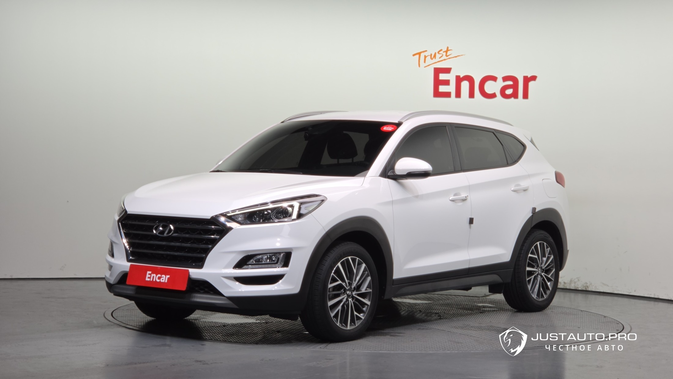 Автомобиль Hyundai Tucson