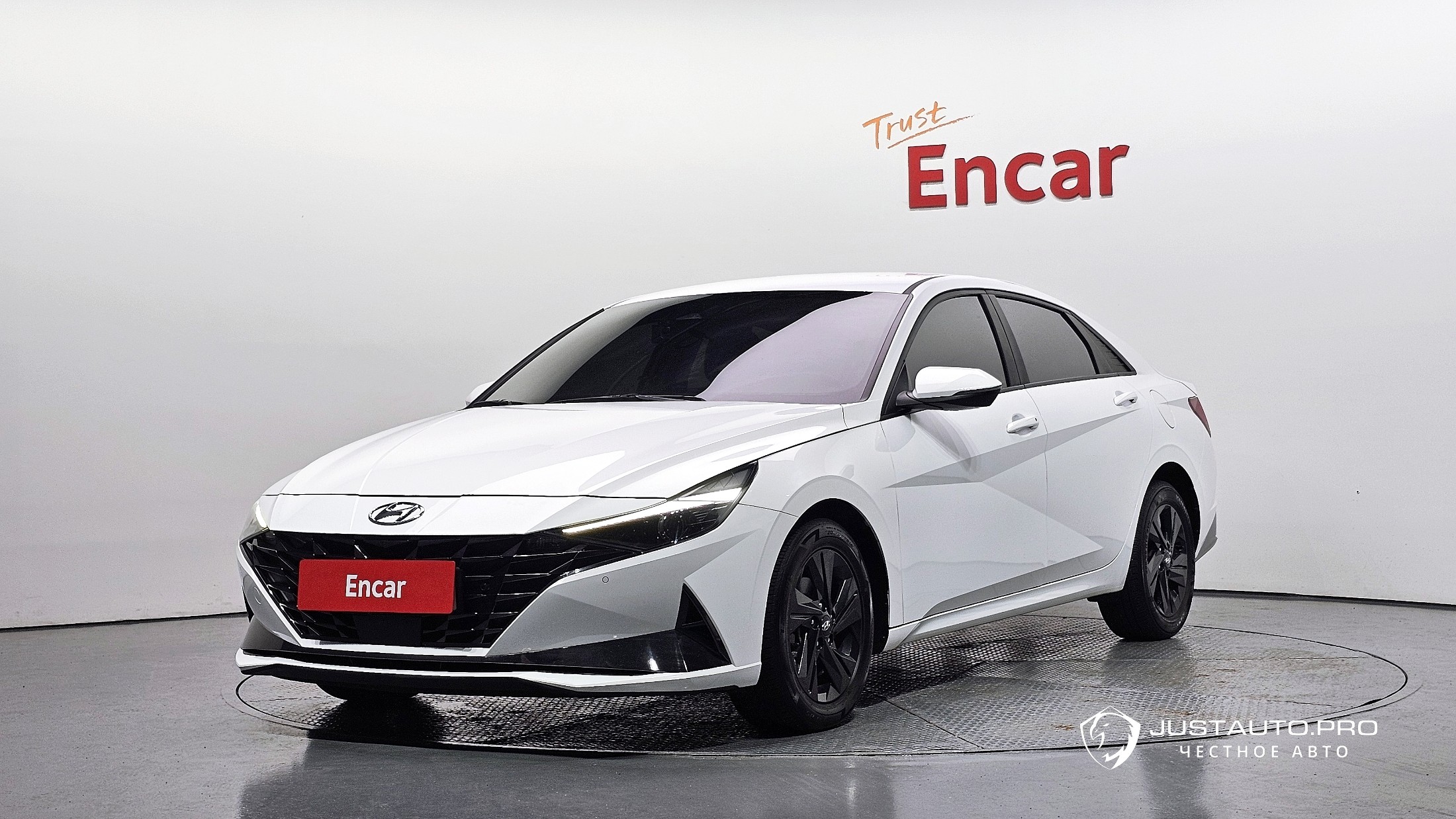 Автомобиль Hyundai AVANTE