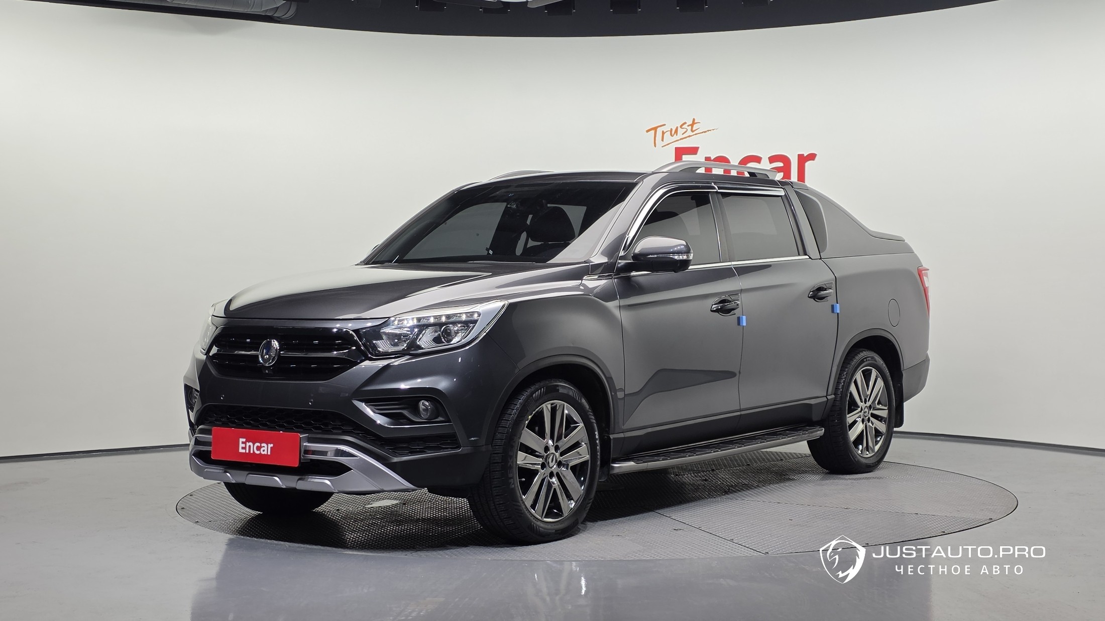 Автомобиль KG_Mobility_Ssangyong Rexton