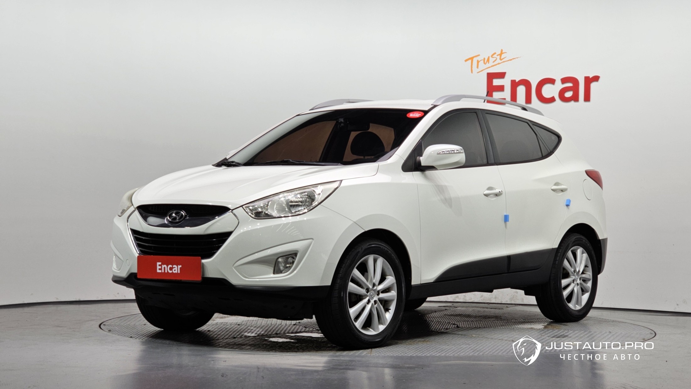 Автомобиль Hyundai Tucson