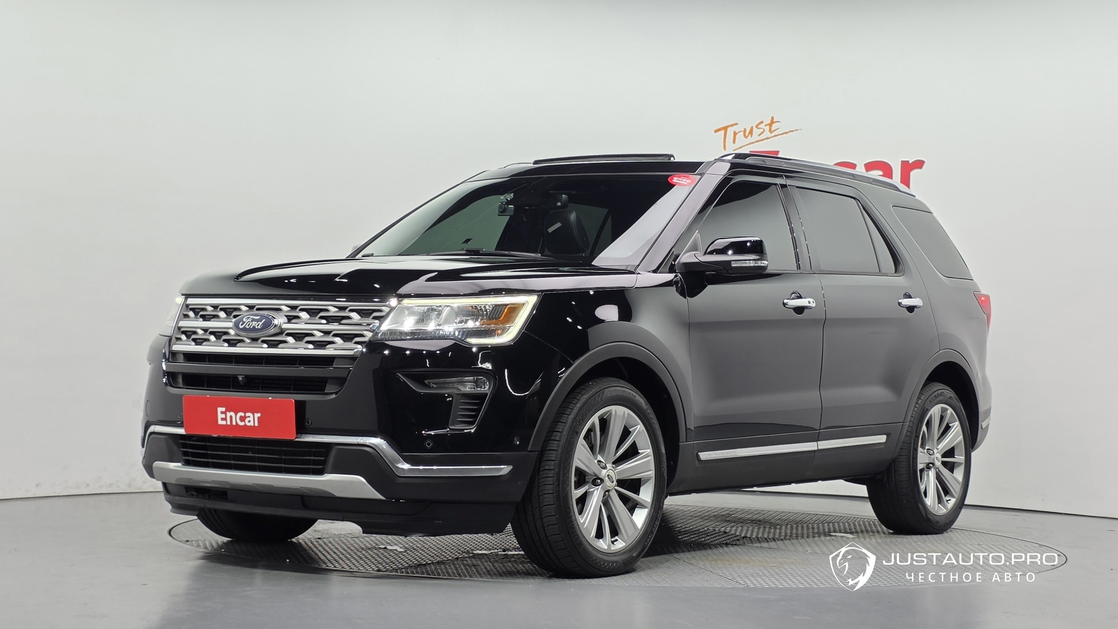 Автомобиль Ford Explorer