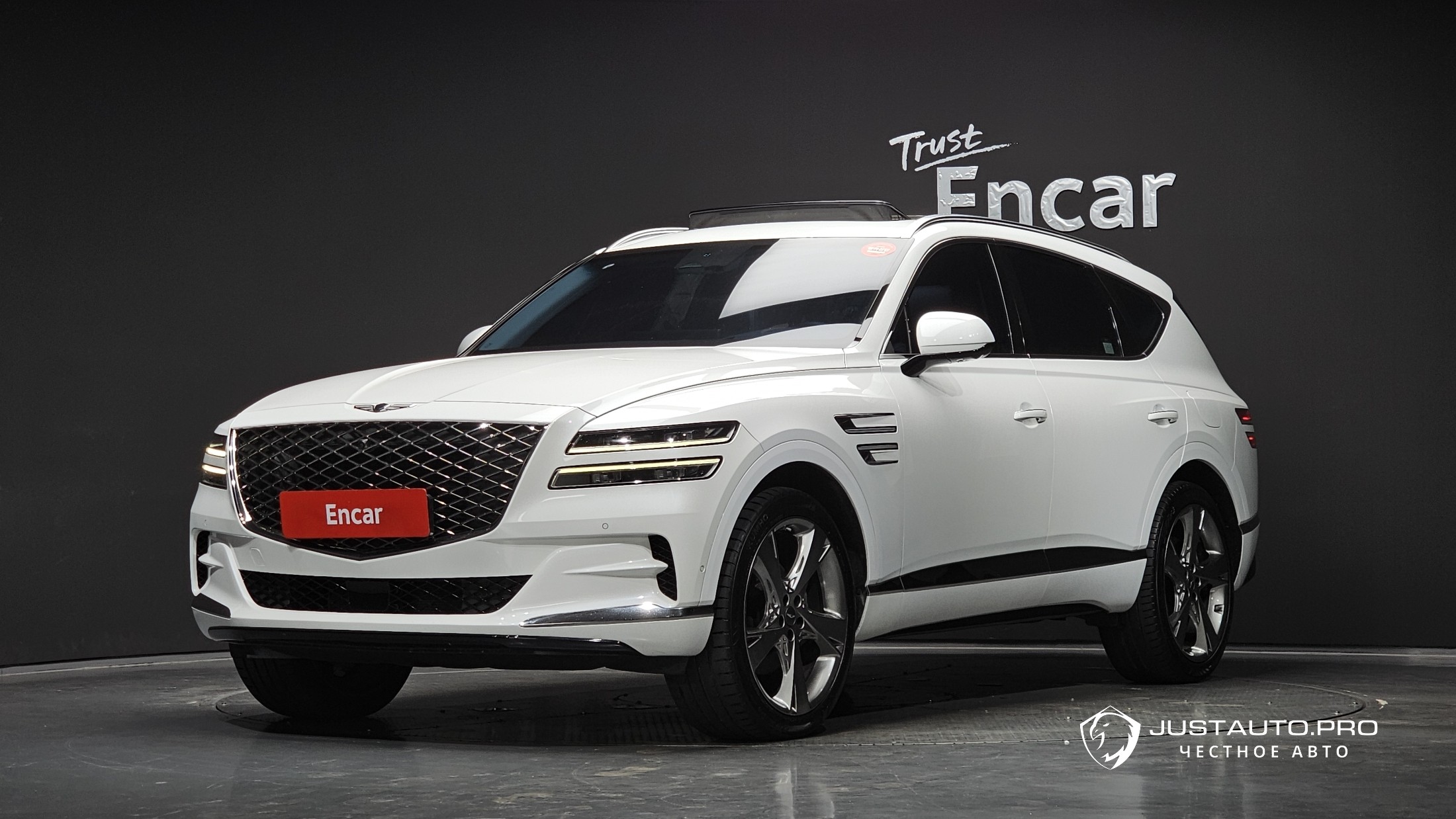 Автомобиль Genesis GV80