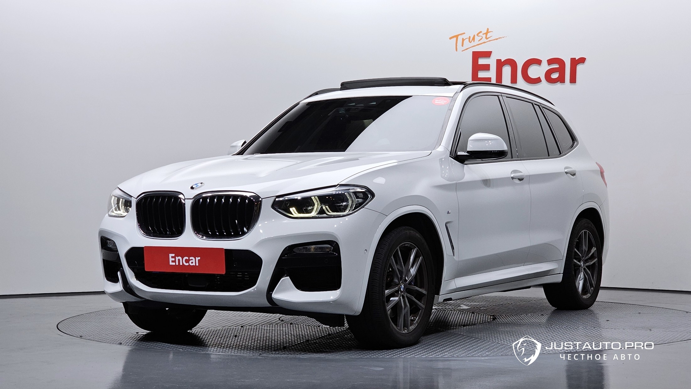 Автомобиль BMW X3