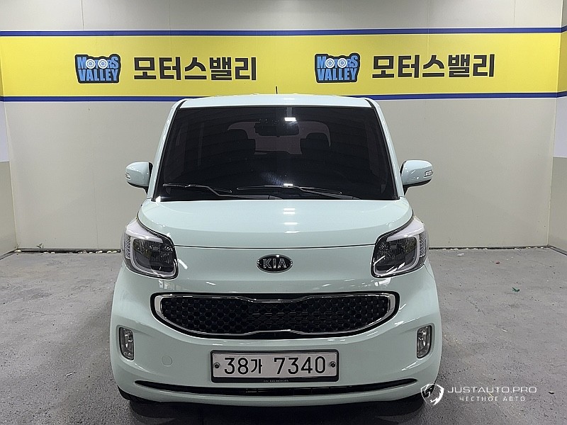Автомобиль Kia RAY