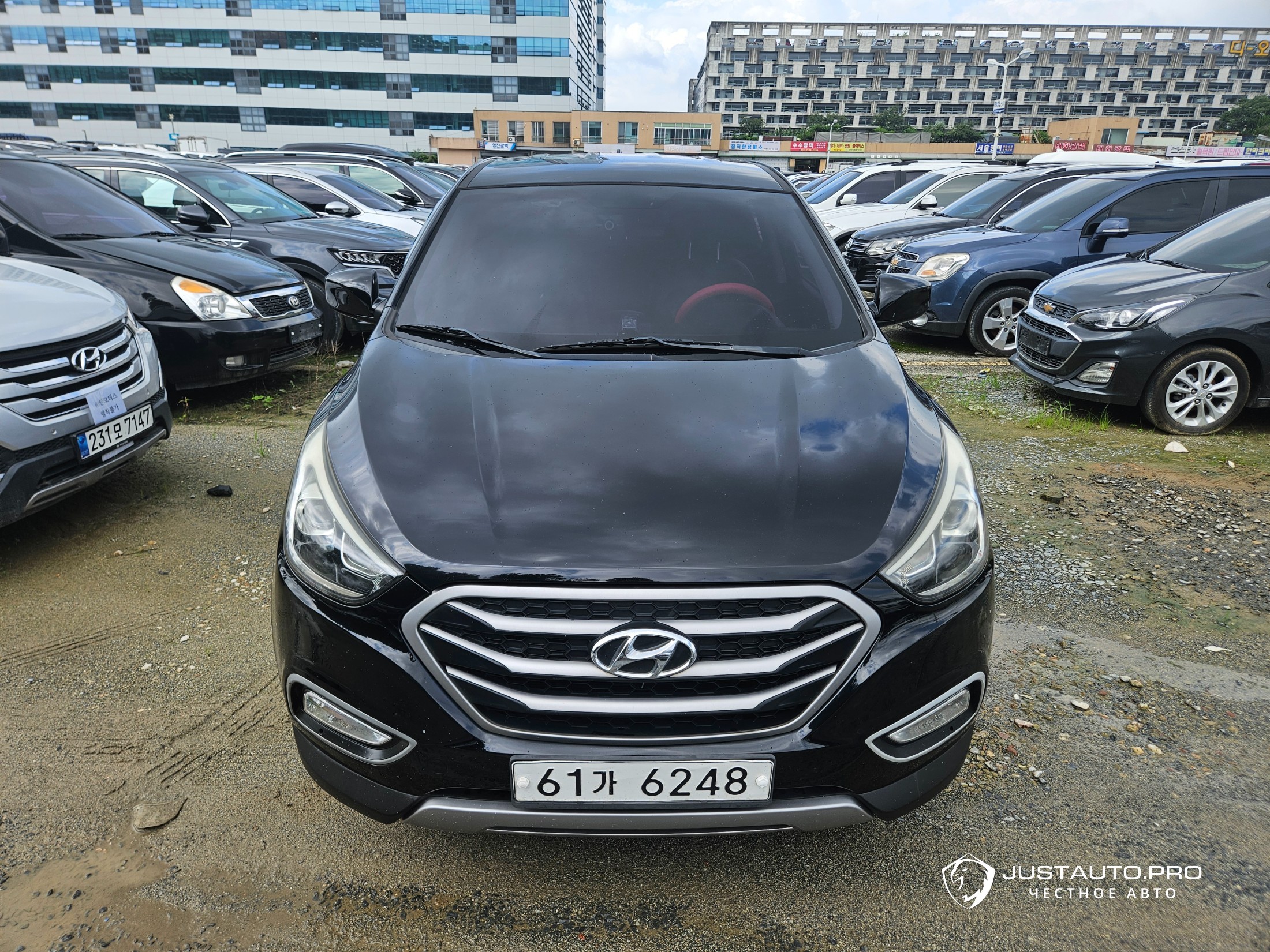 Автомобиль Hyundai Tucson