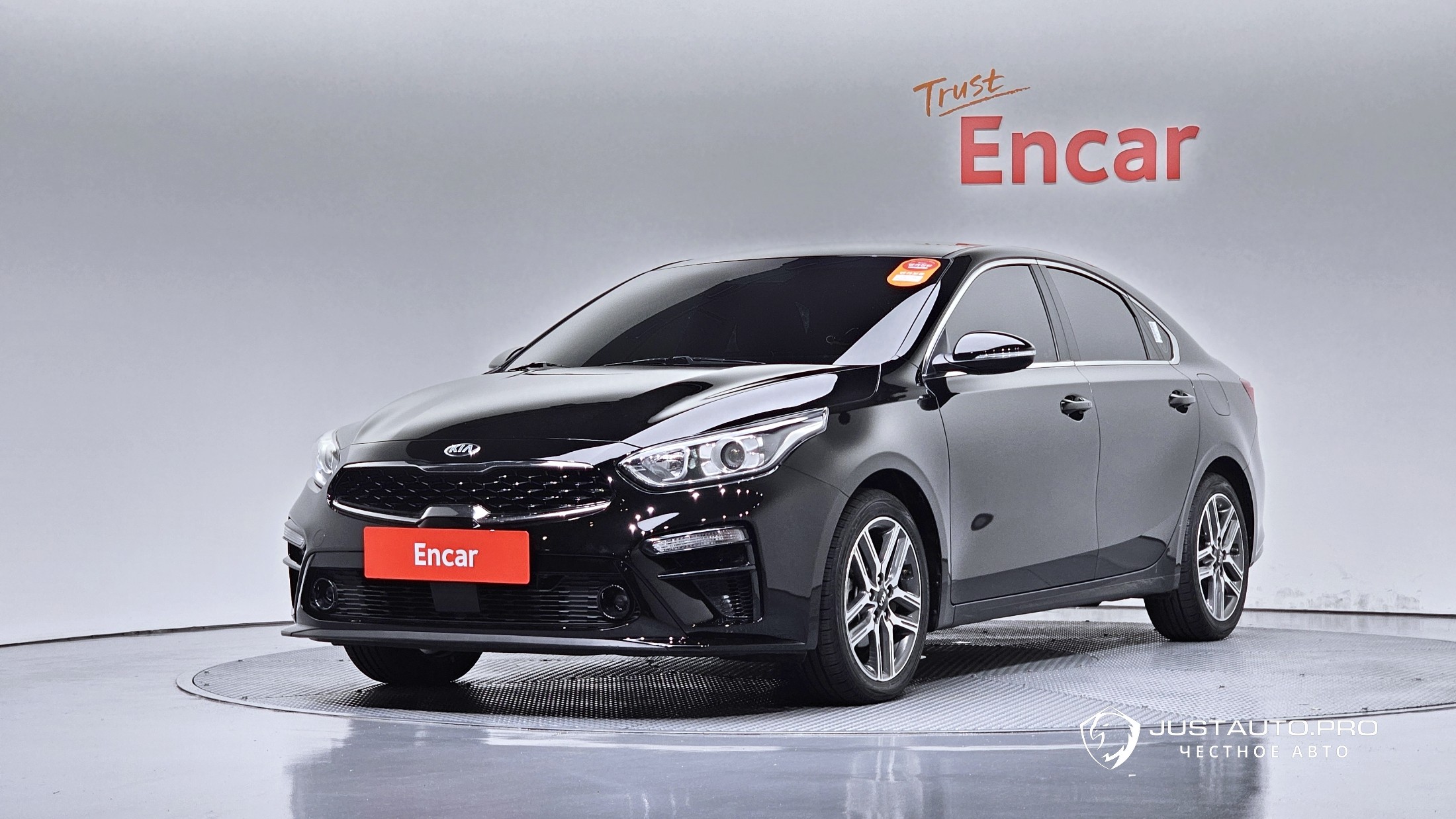 Автомобиль Kia K3