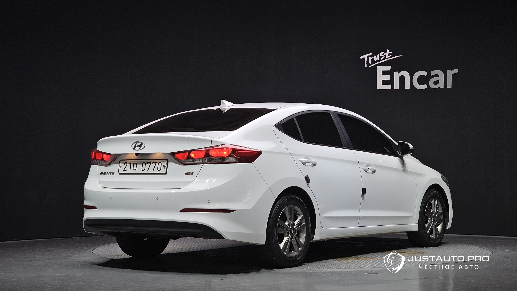 Автомобиль Hyundai AVANTE