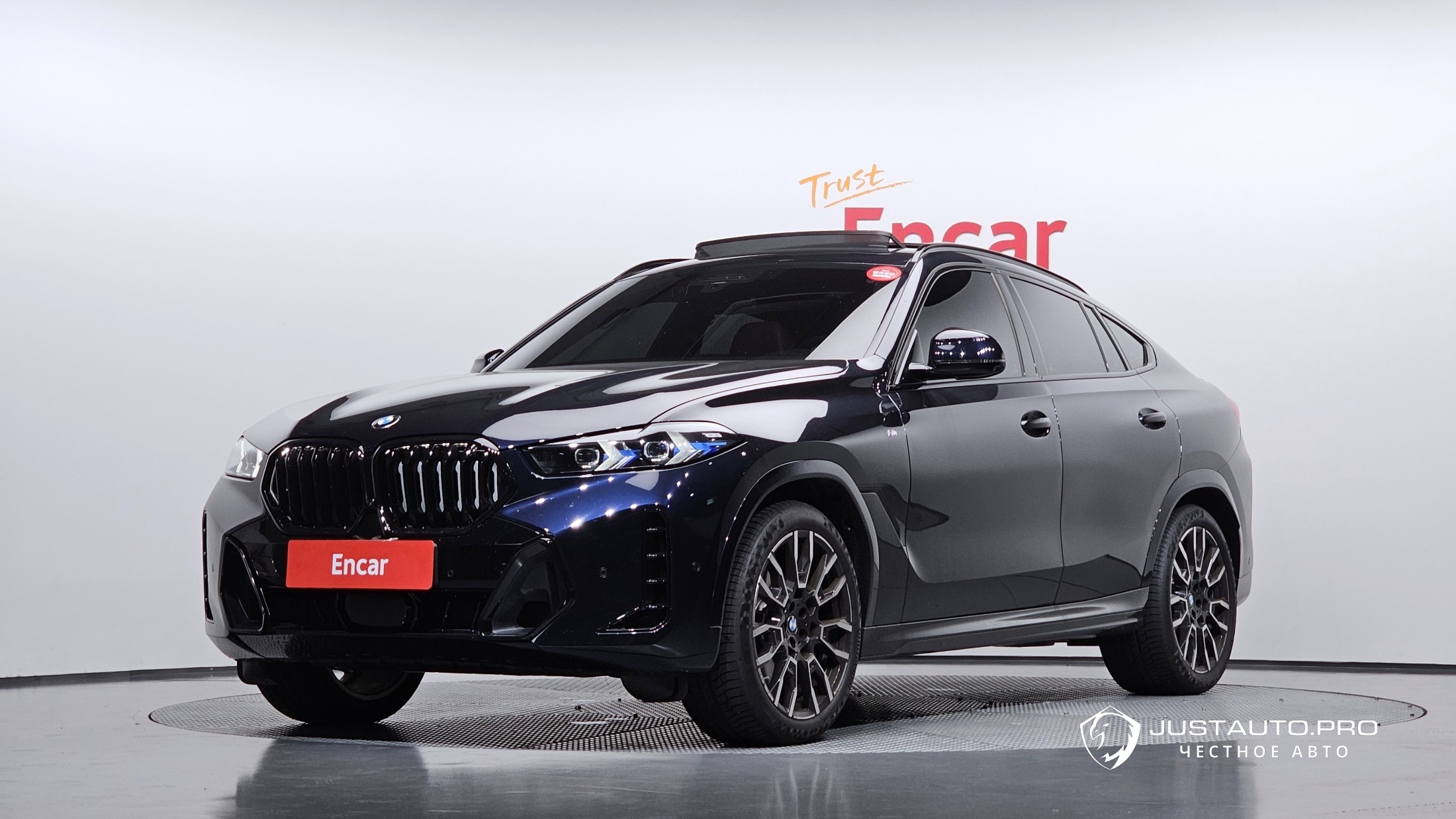Автомобиль BMW X6