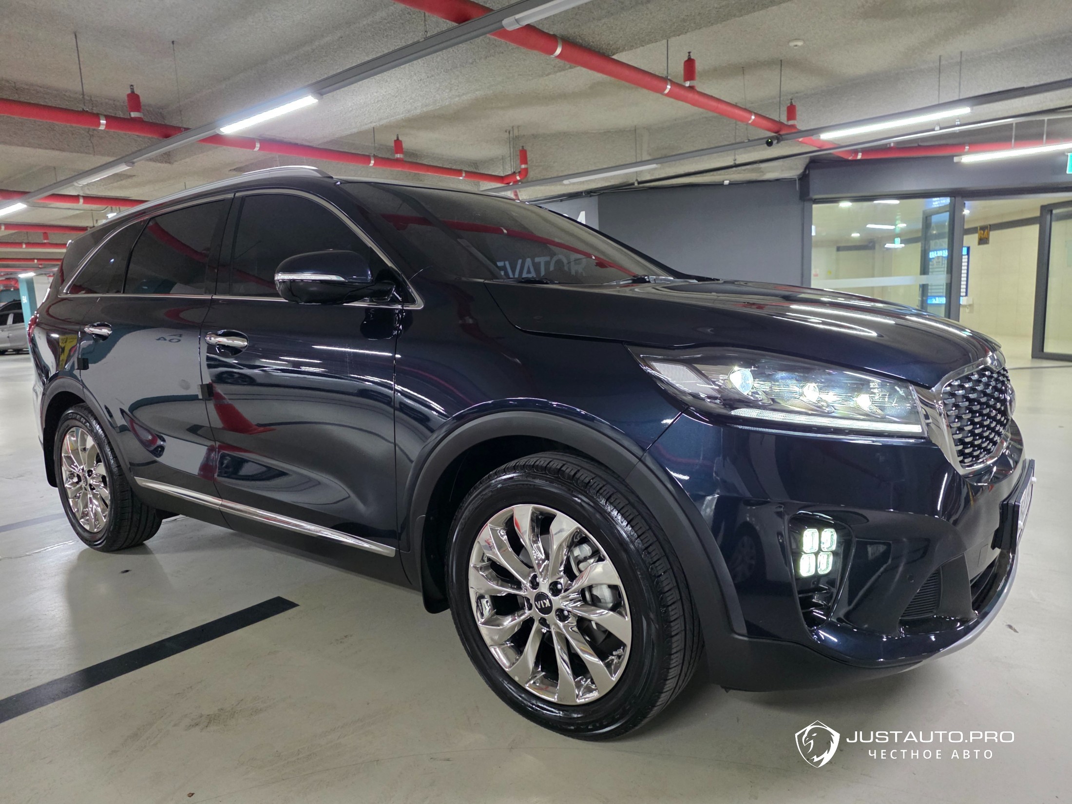 Автомобиль Kia Sorento